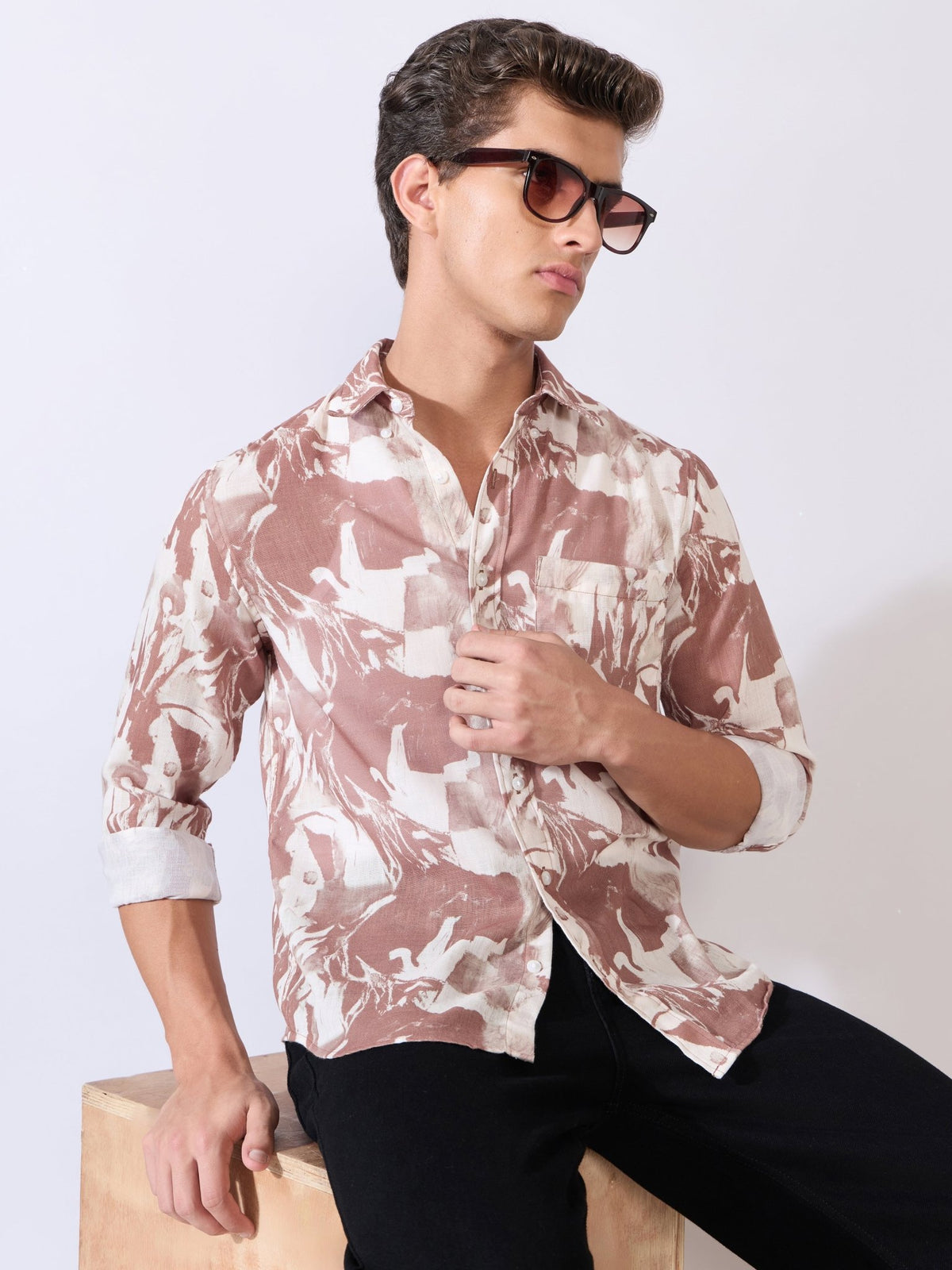 Mitaka - Relaxed Printed Shirt - Brown - Espanshe