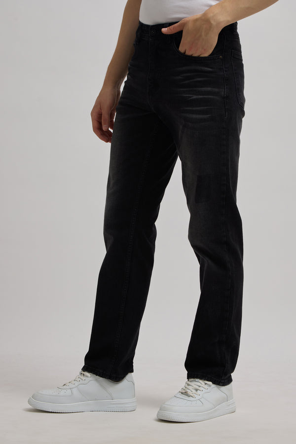 Aura - Straight Fit Jeans - Black