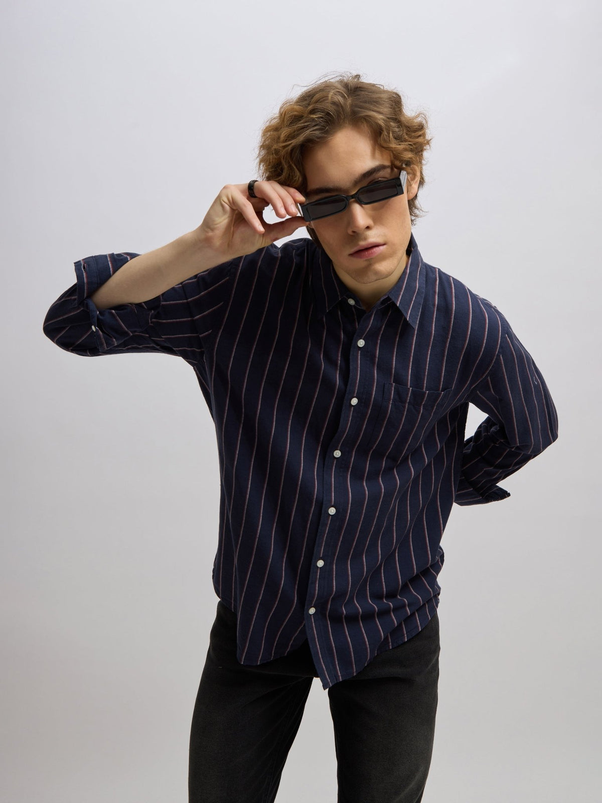 Mosty - Regular fit striped shirt - Navy Rose - Espanshe
