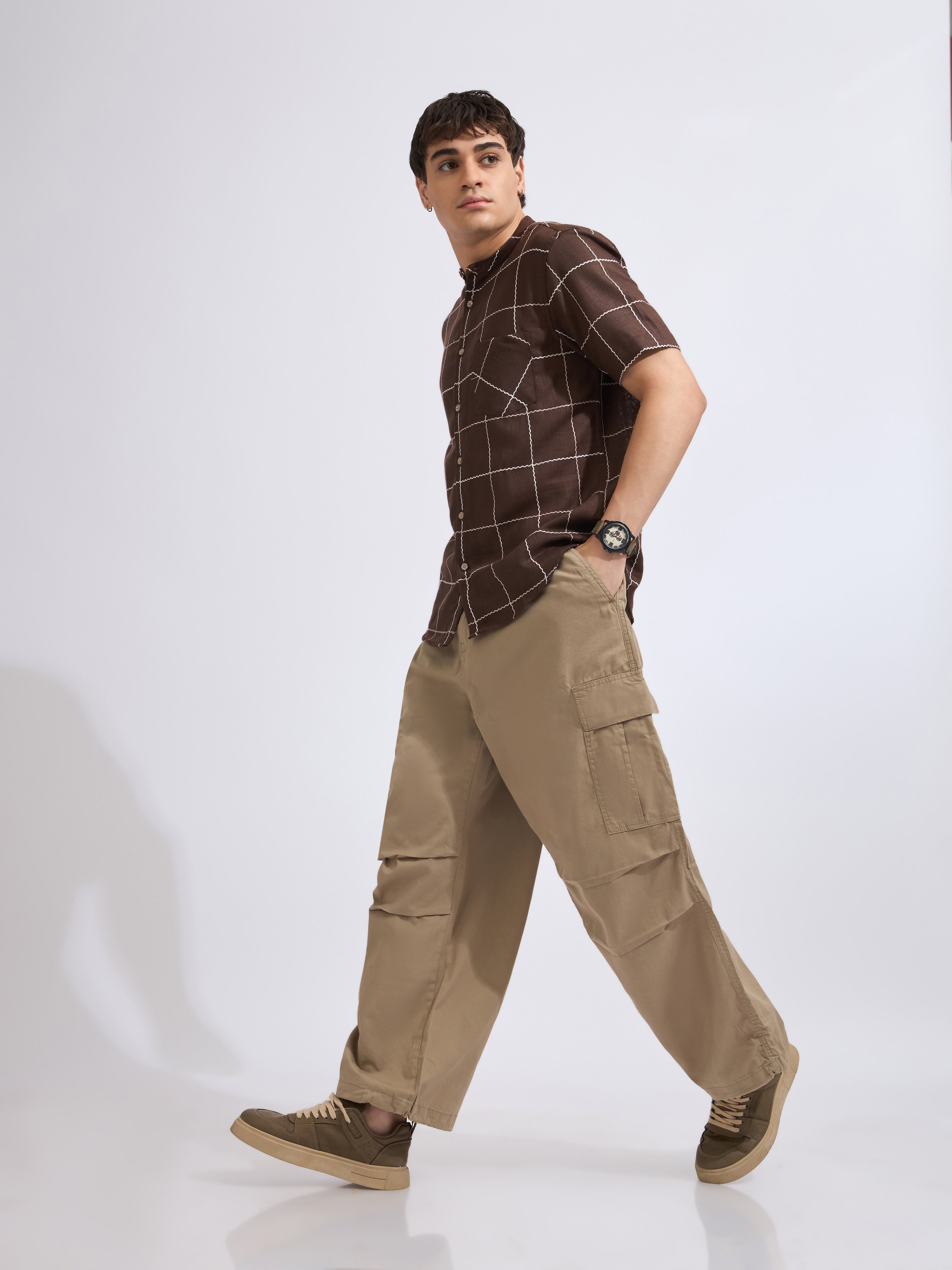 men's parachute cargo pants in chikku color