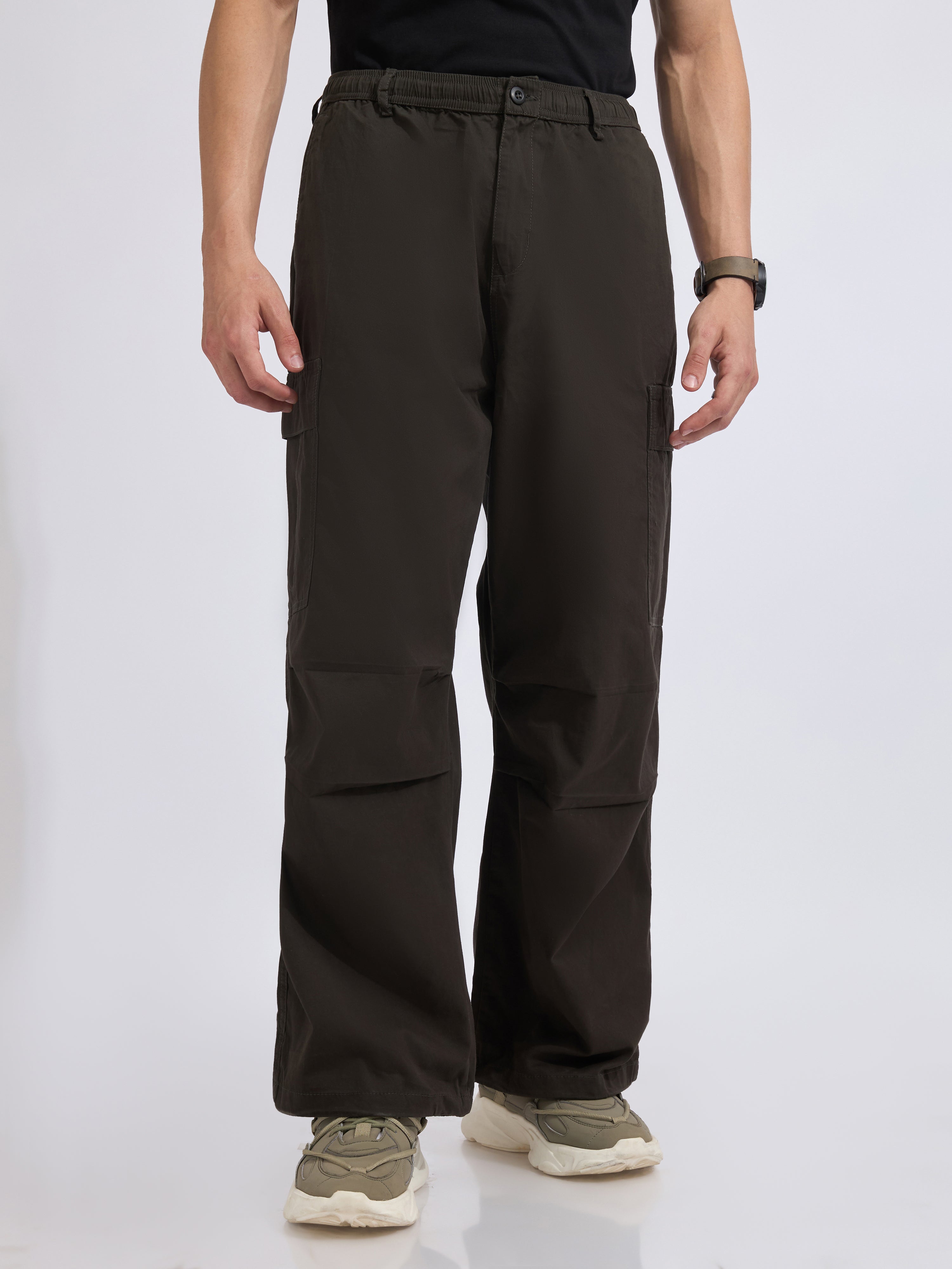 men's parachute cargo pants in green