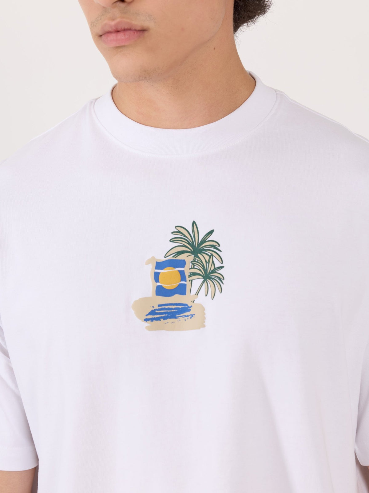 Sheldon - Tropical Sunset Graphic White Loose Fit T-Shirt - Espanshe