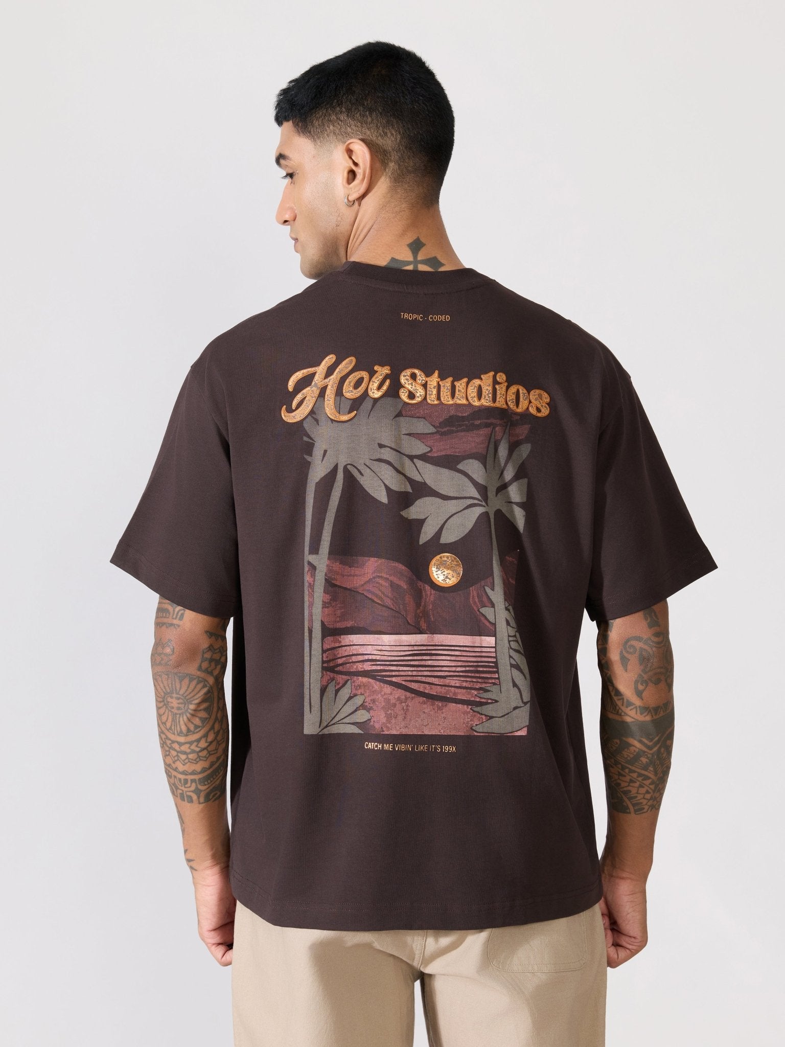 Loveex - Hot Studios Graphic Coffee Brown T-Shirt - Espanshe