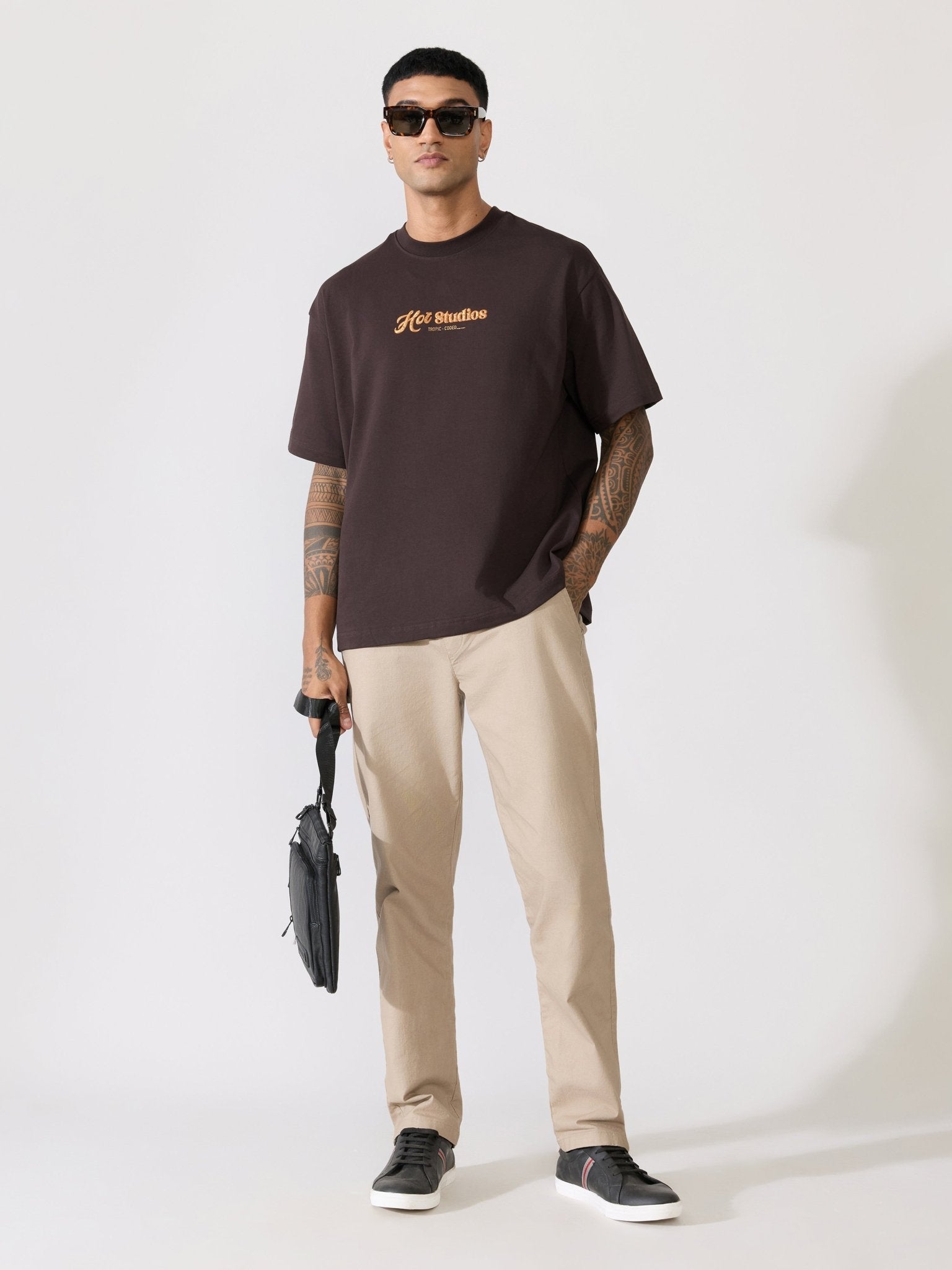 Loveex - Hot Studios Graphic Coffee Brown T-Shirt - Espanshe