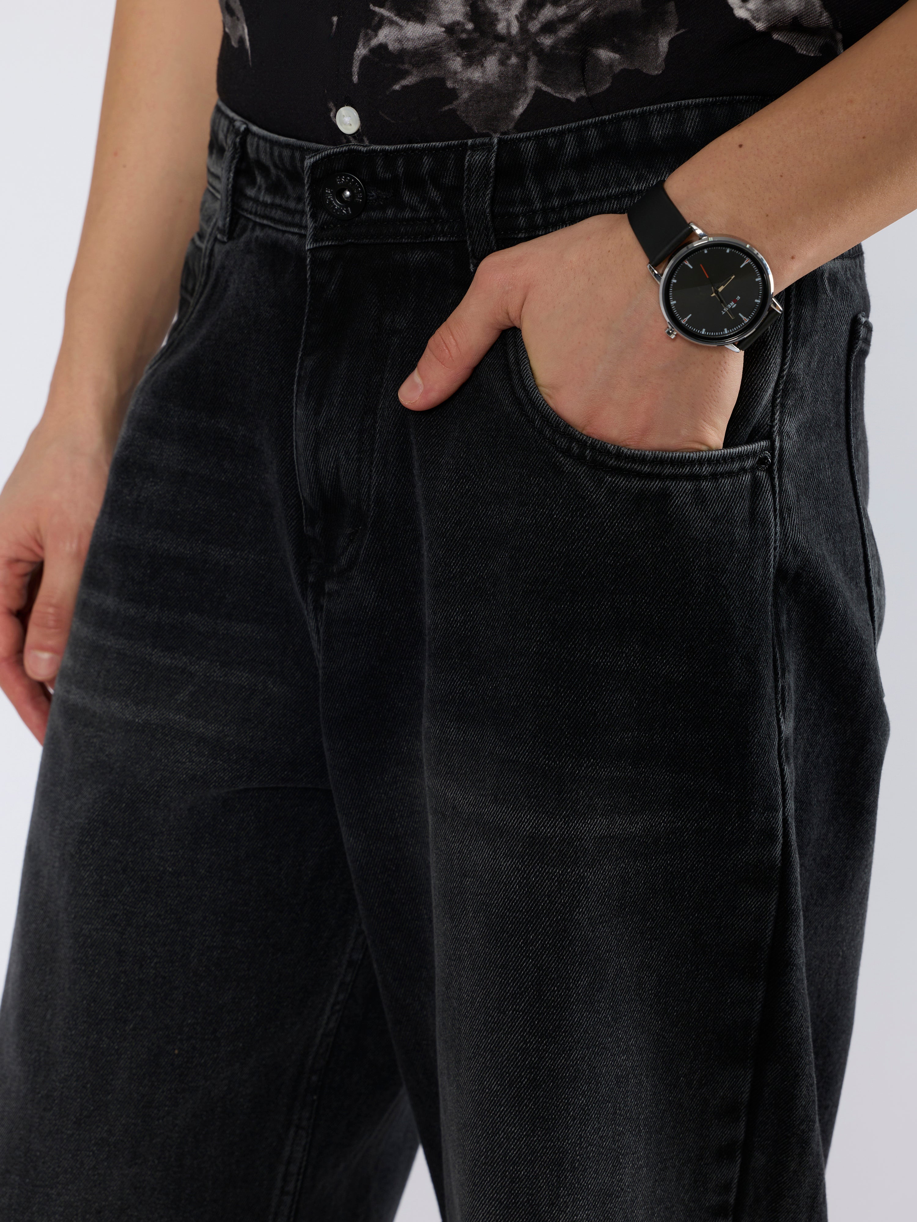Men's Super Baggy Jeans in Black Fade