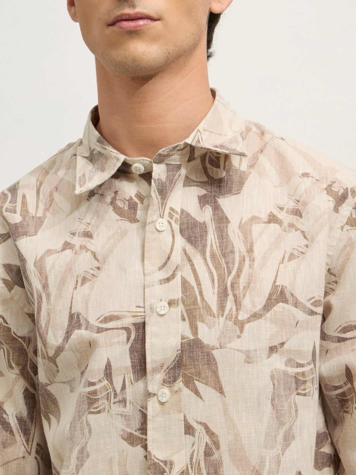 Westley - Regular Floral Printed Shirt - Beige - Espanshe