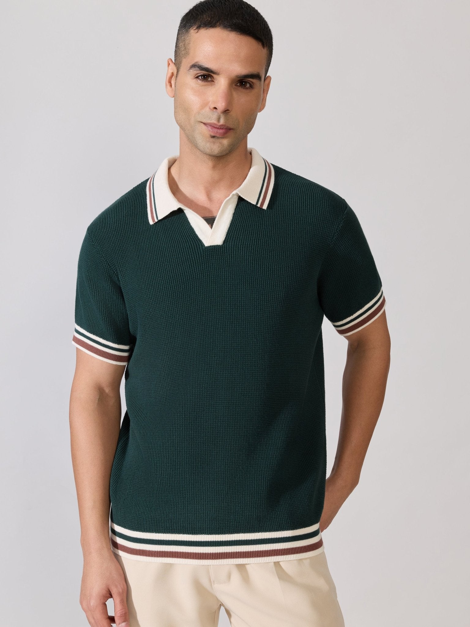 Kikeos-4 - Regular Fit Contrast Collar Knit Polo T-Shirt - Green - Espanshe