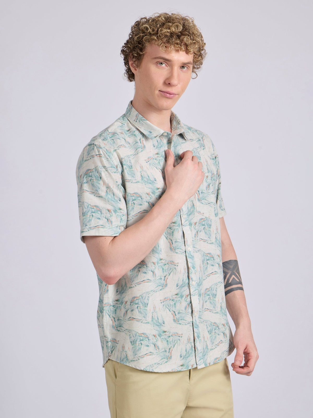 Lucius - Printed Half Sleeve Shirt - Soft Blue - Espanshe