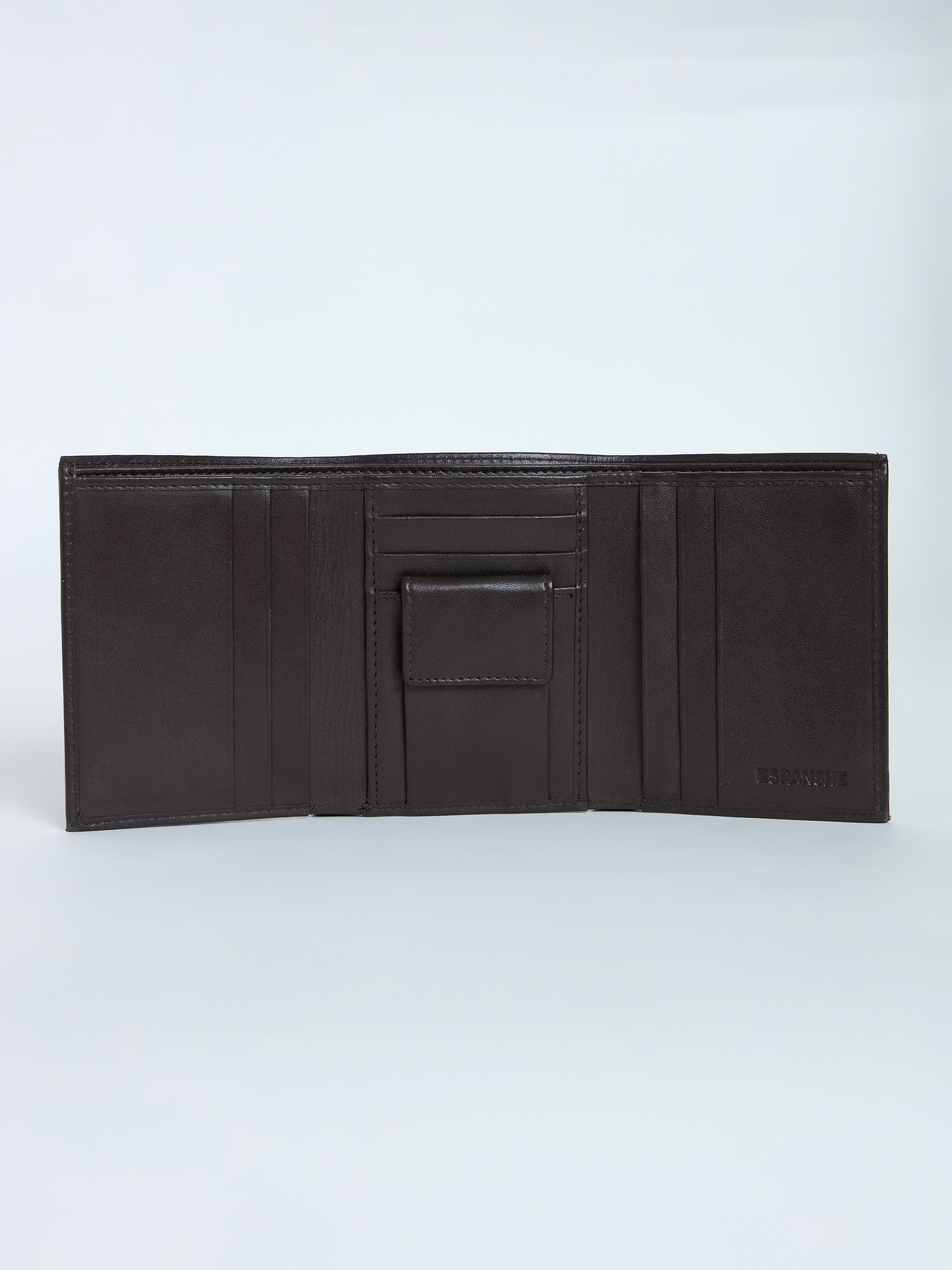 Arctic-10 - Leather Trifold Wallet - Brown