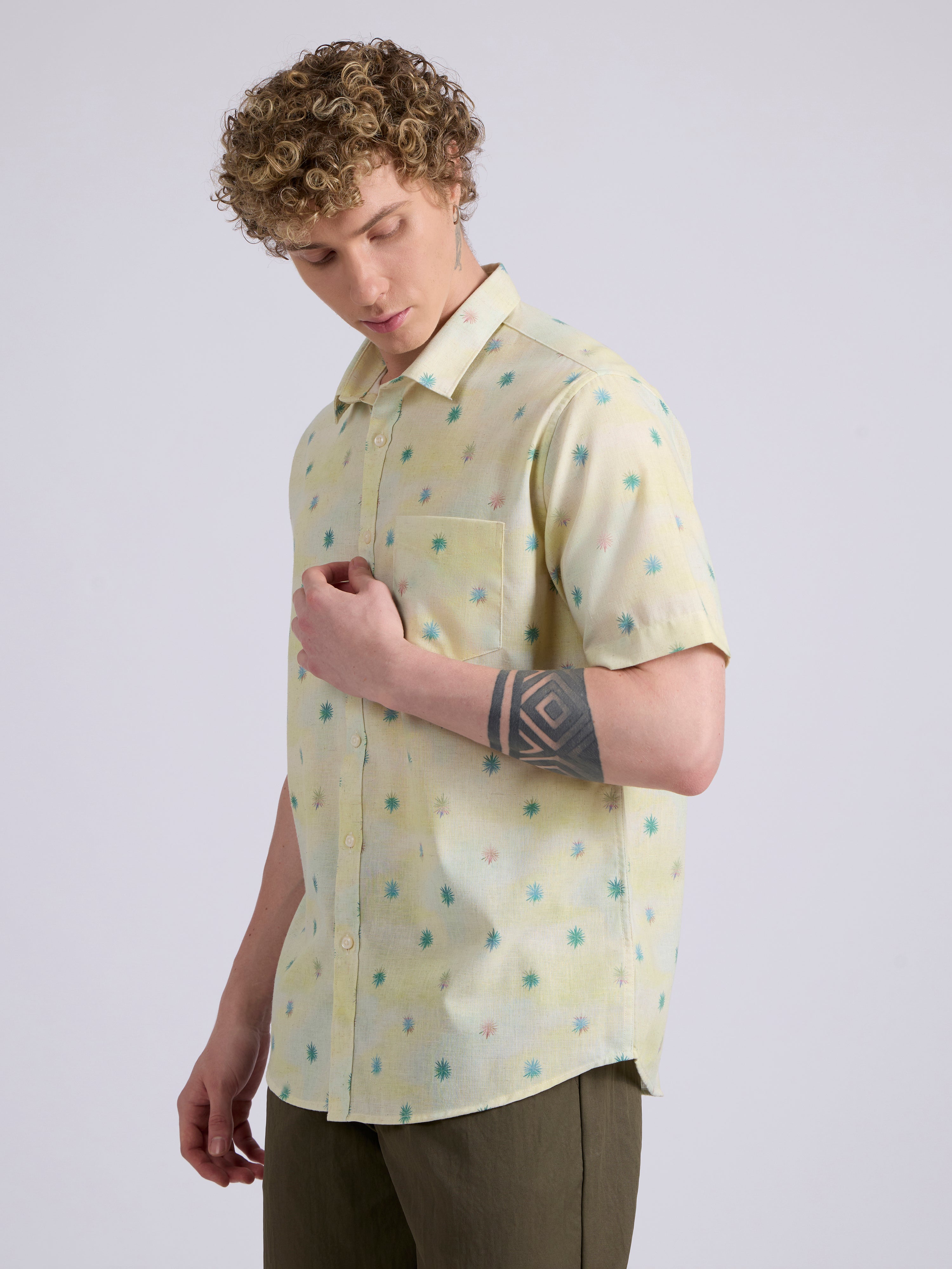Men's Printed Half Sleeve Shirt  in pale yellow