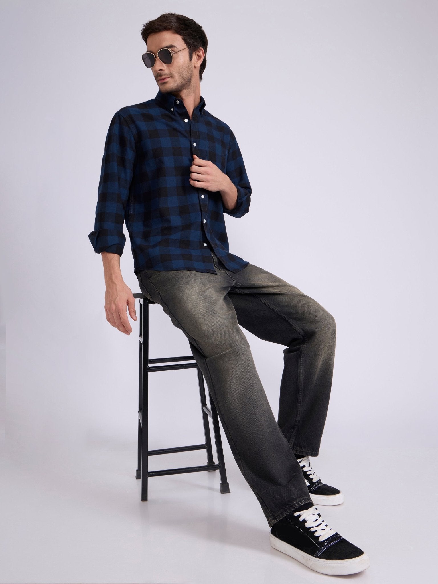 Travis - Relaxed Fit Jeans - Black Shade - Espanshe