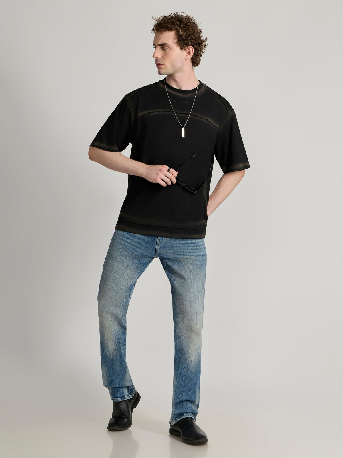 Lona - Fade Effect Baggy T-Shirt - Black - Espanshe