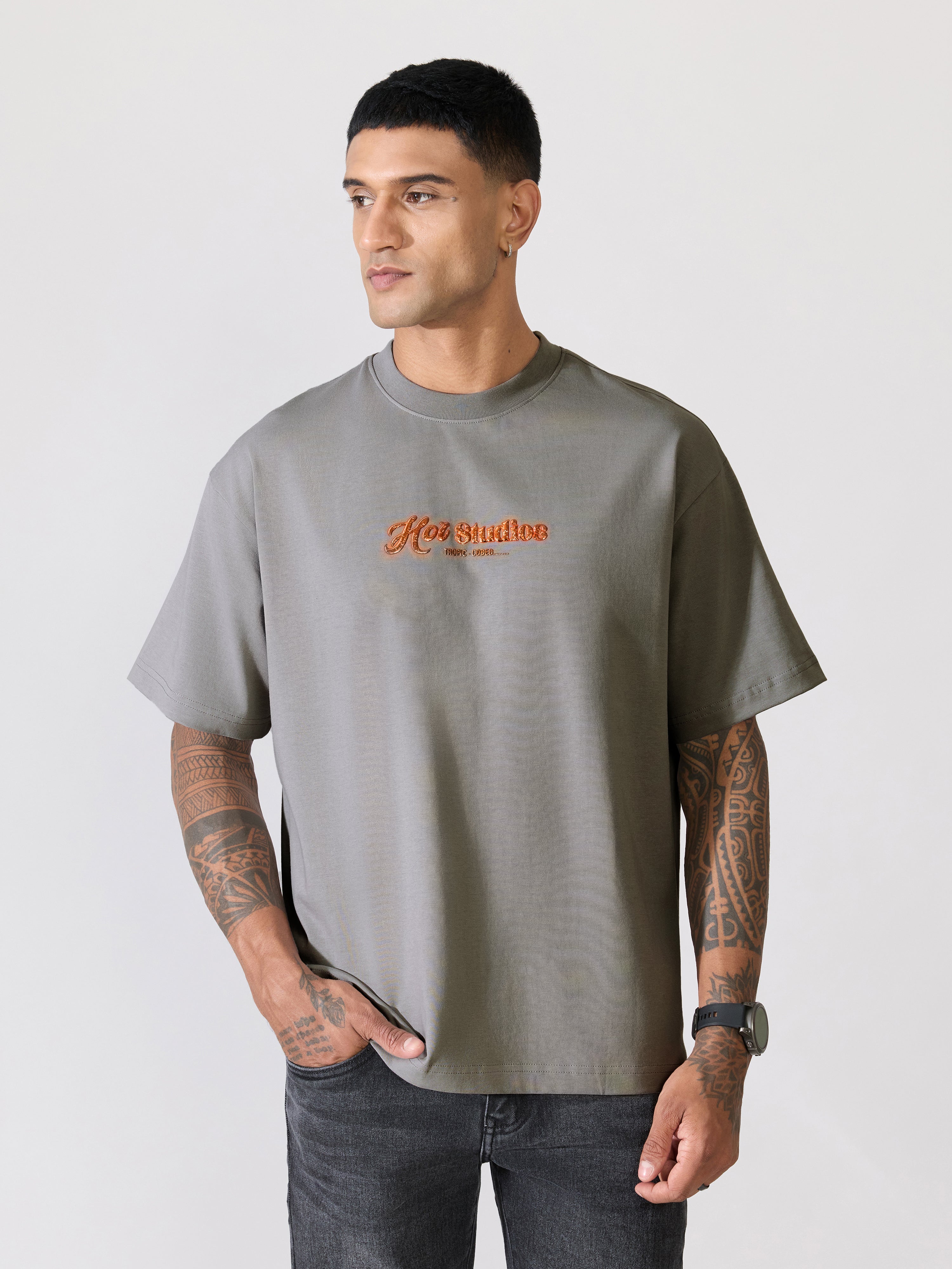 Men's printed t-shirt in grey