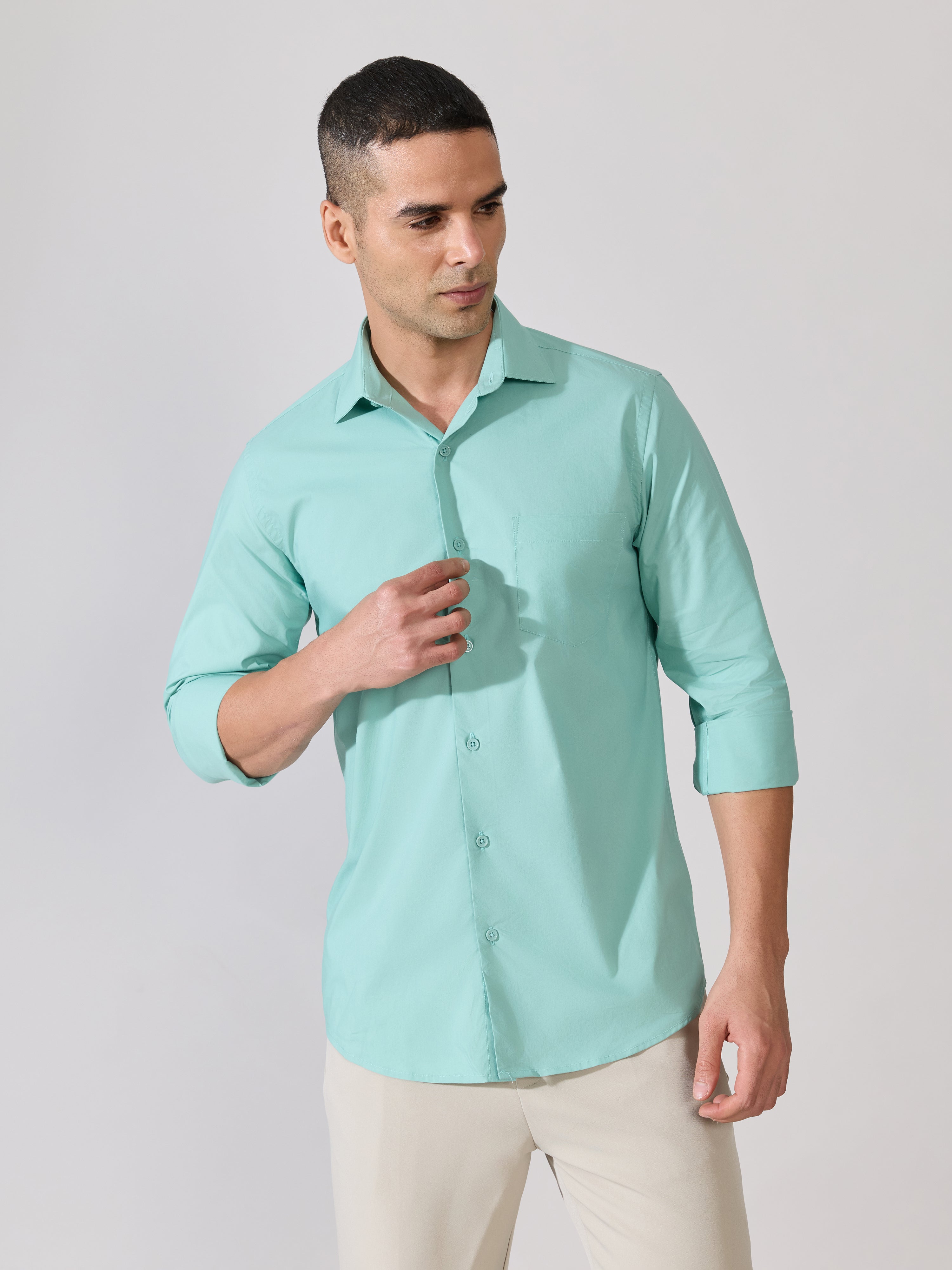 Valerius - Trim Fit Poplin Shirt - Soft Green
