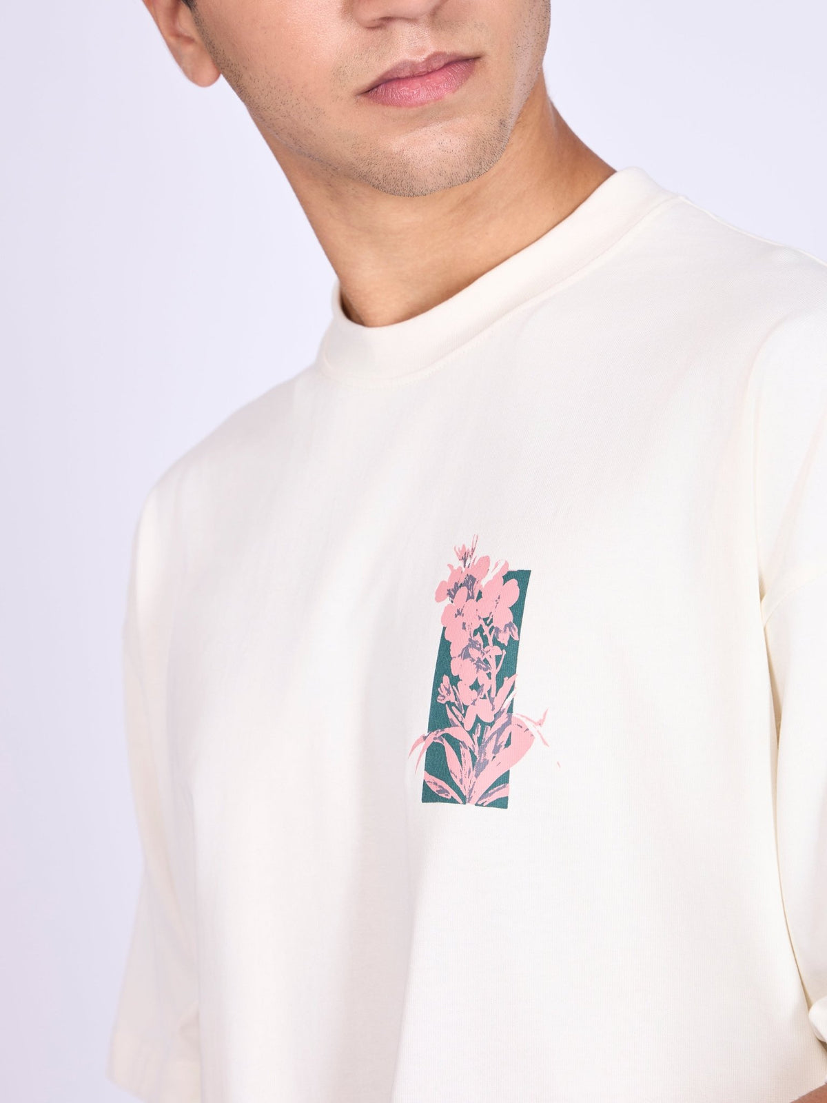 Everston - The Green Commando Printed Baggy T-Shirt - Cream - Espanshe