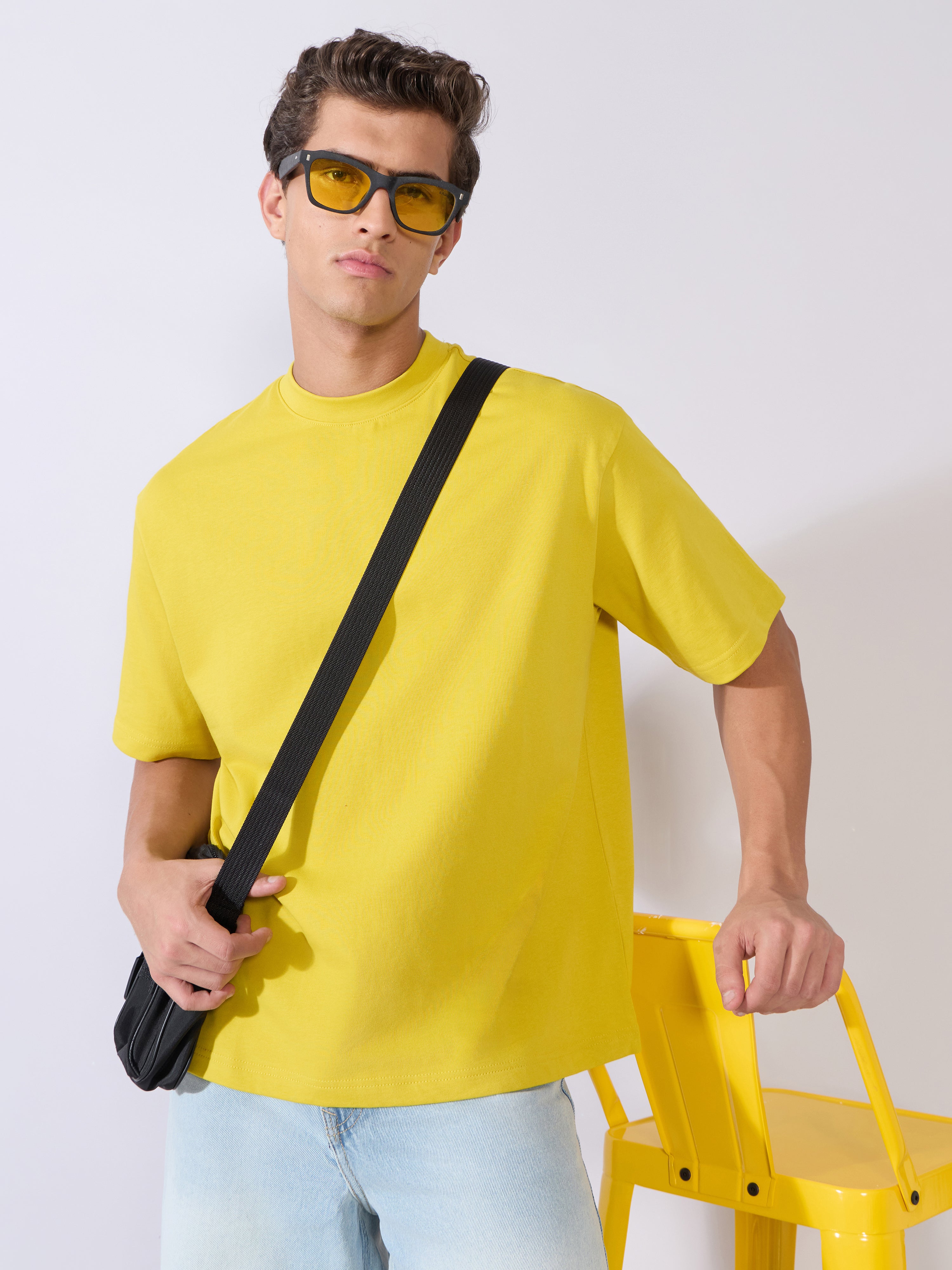 Vynora - Loose Fit Round Neck T-Shirt - Yellow Jasmine