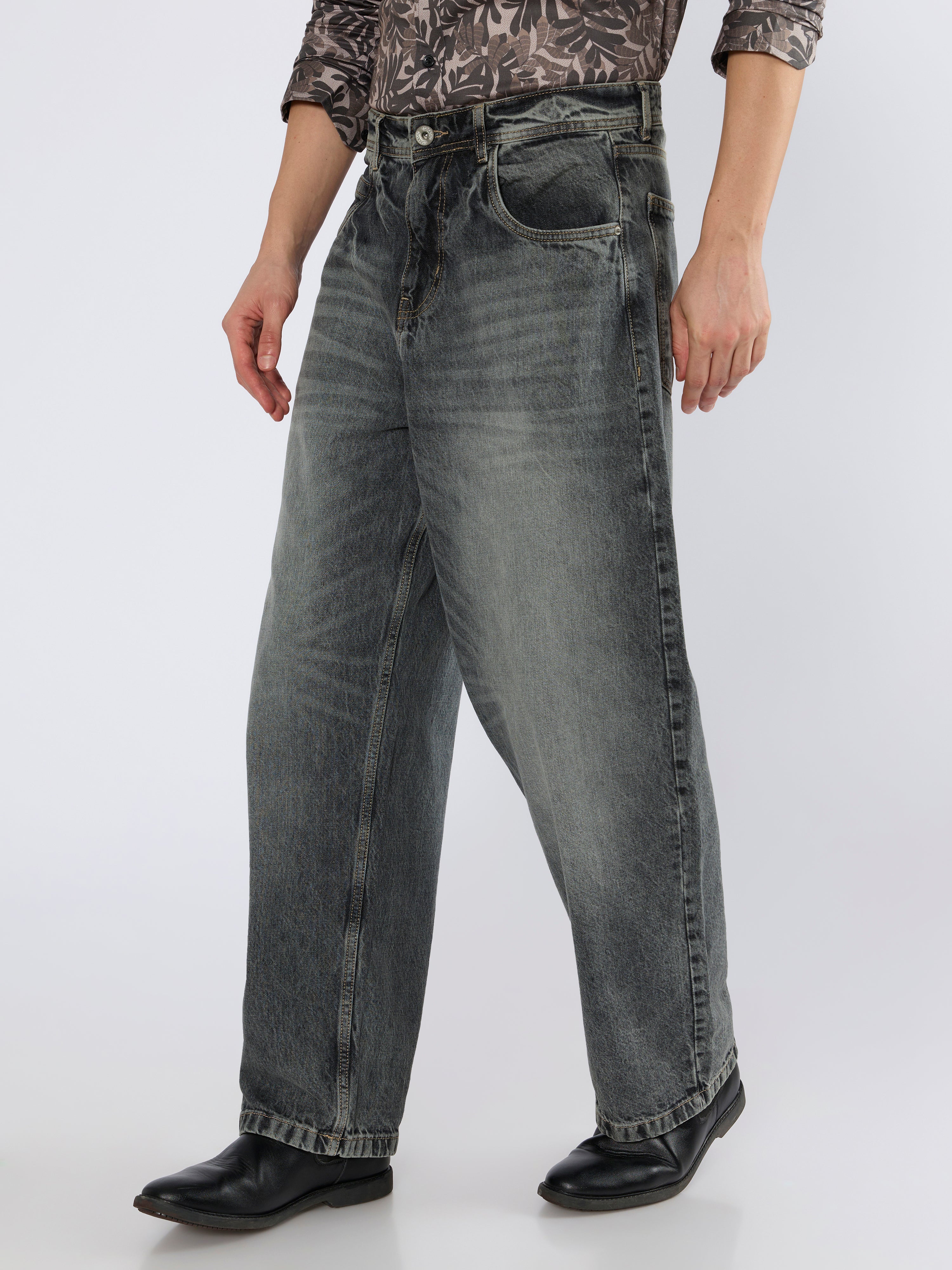 Men's Super Baggy Jeans in dark grey