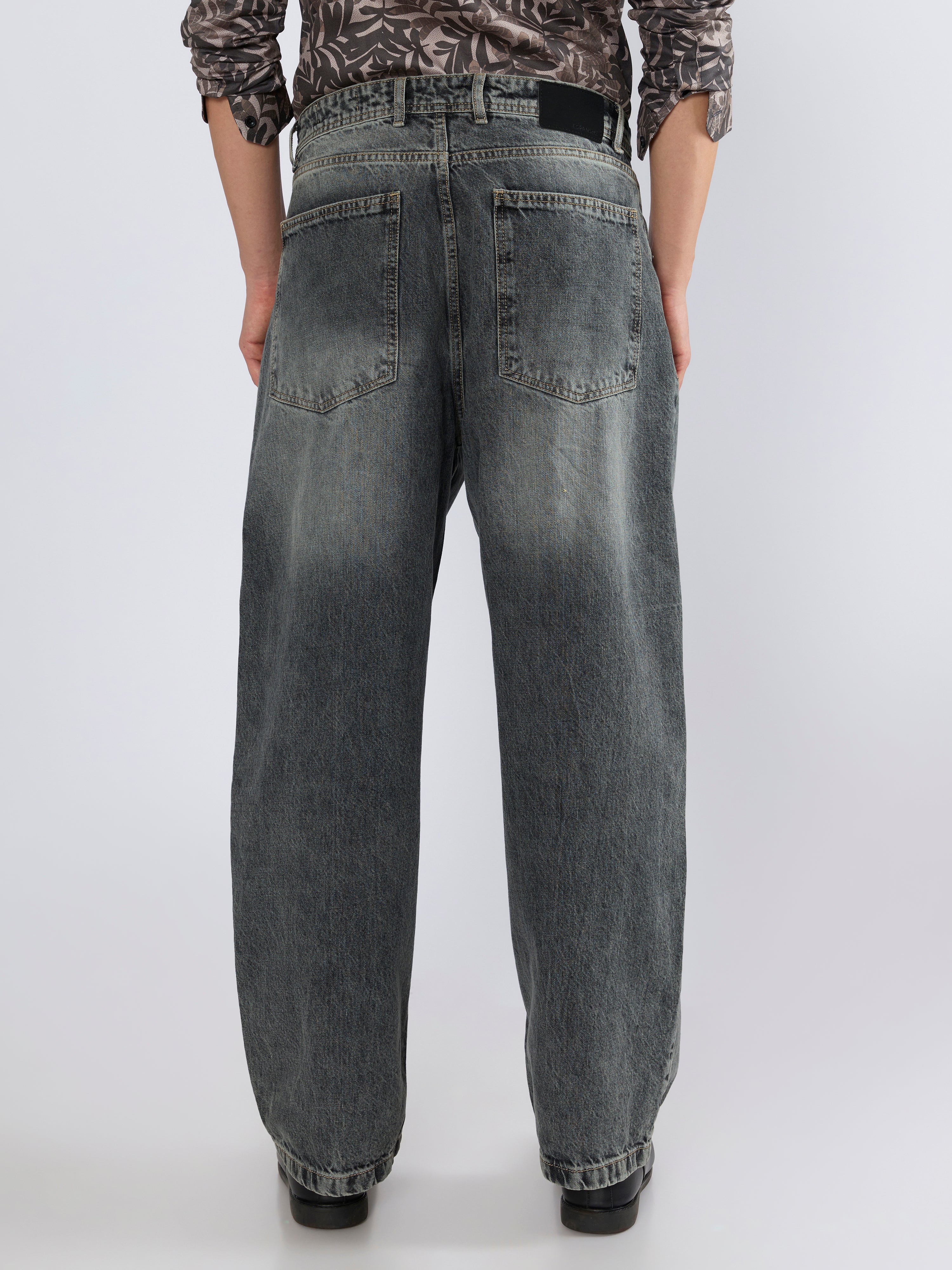 Men's Super Baggy Jeans in dark grey