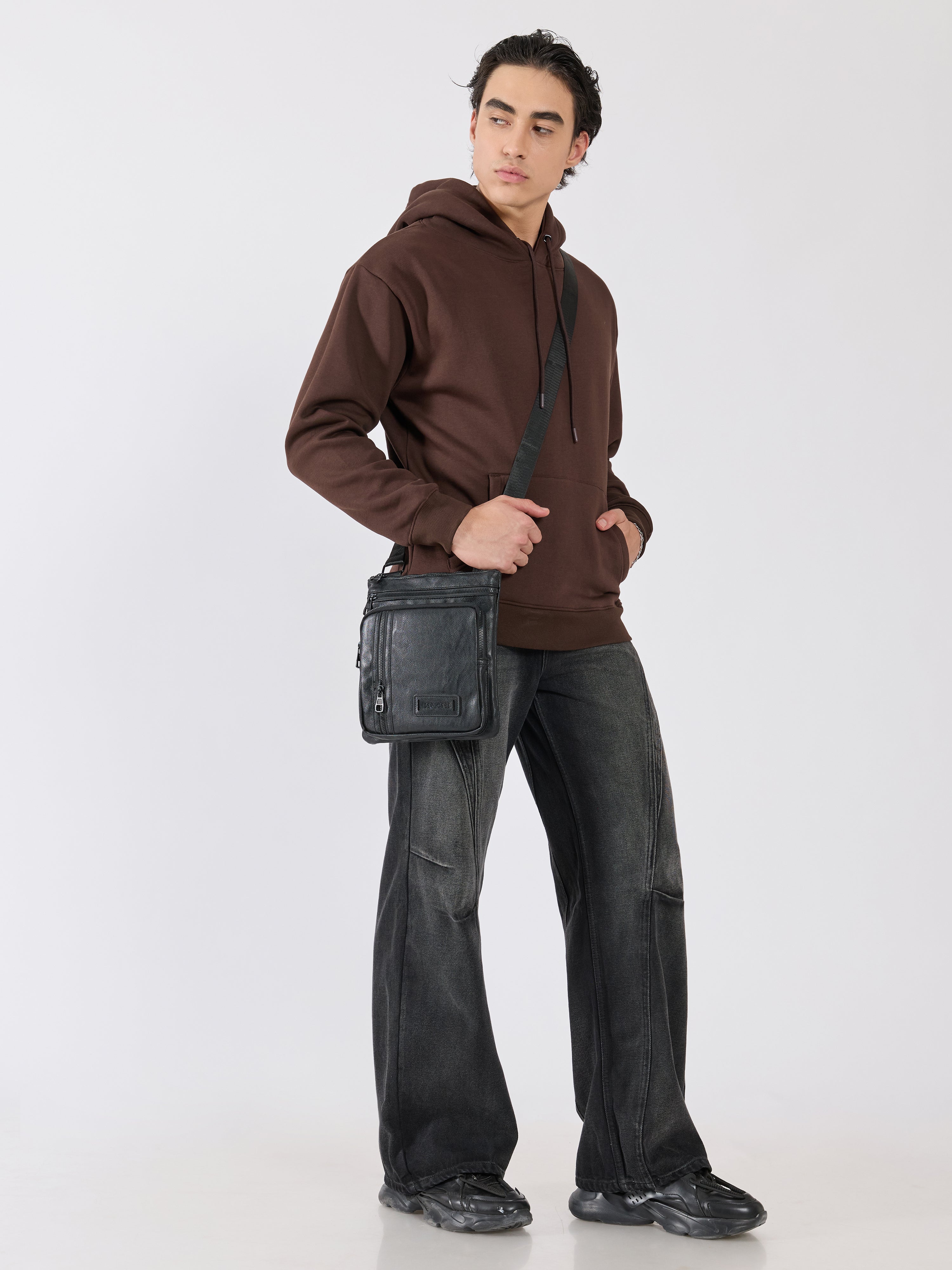 Leandris - Pullover Hoodie - Coffee