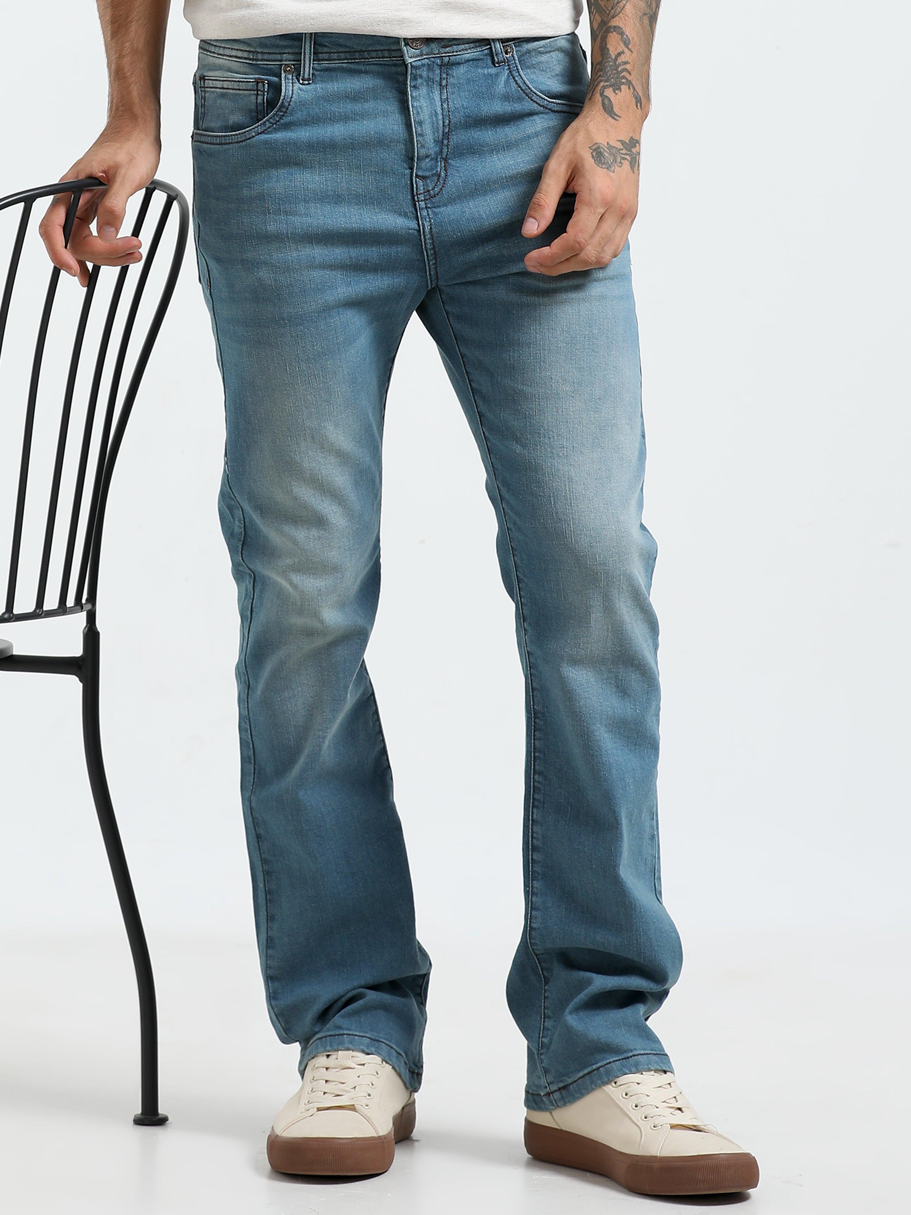  classic clean jeans with light fade and a boot cut fit
bootcut fit jeans for men
light fade jean for men