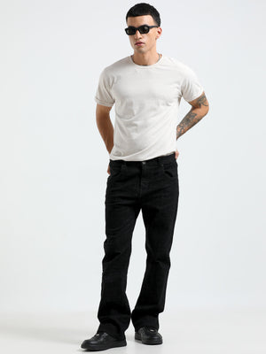  classic clean jeans with light fade and a boot cut fit
bootcut fit jeans for men
light fade jean for men