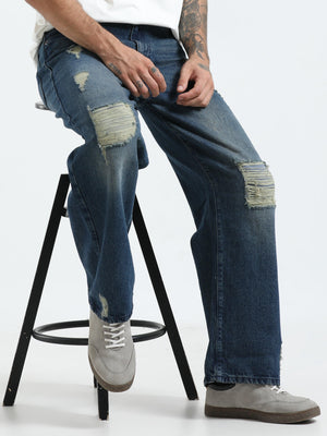 loose fit jean with patches and distress
Loose fit pants for men
patched pants or men