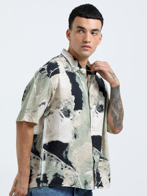 cropped baggy fit shirt with casual print
cropped shirts for men
baggy shirts for men