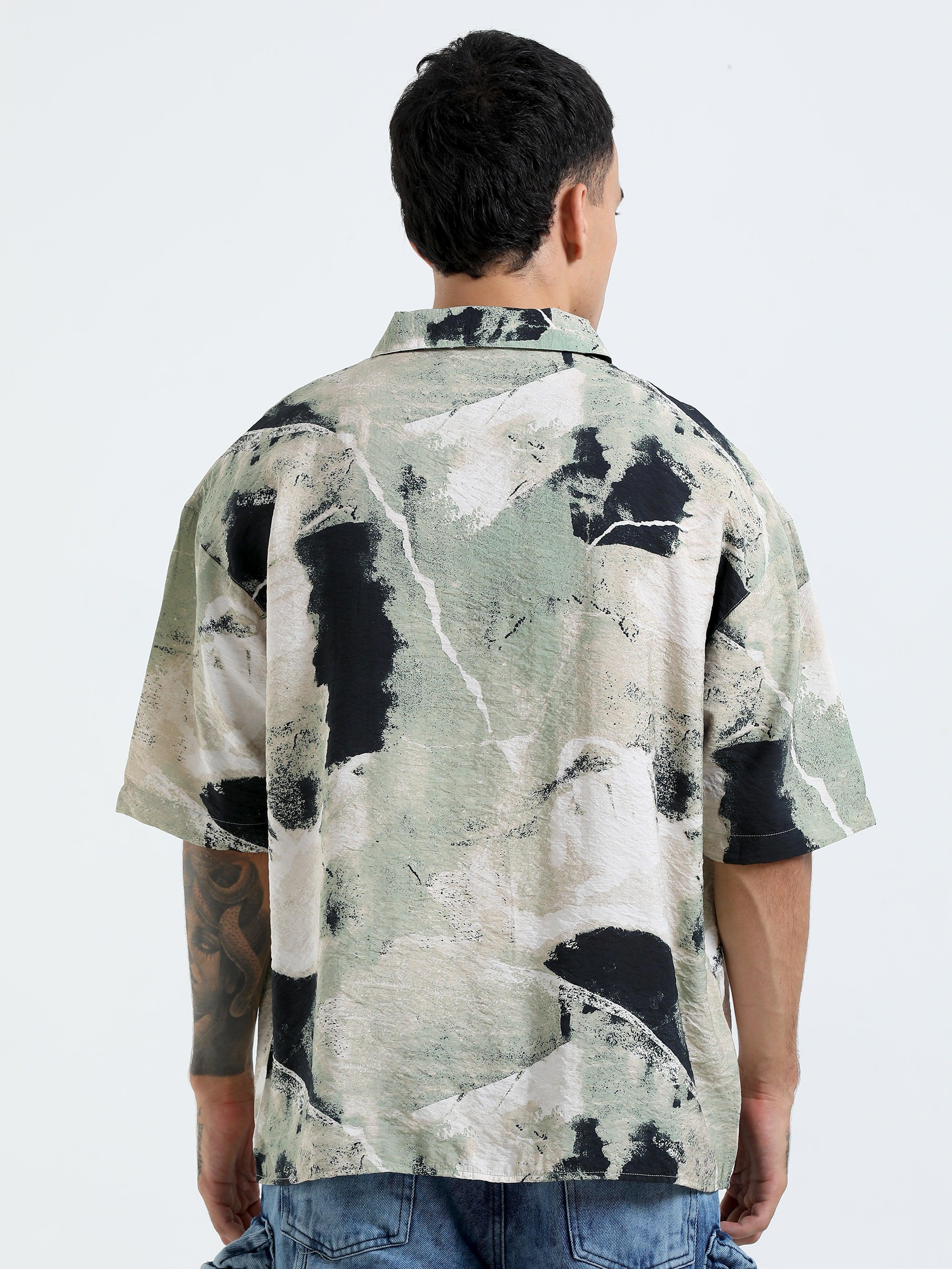 cropped baggy fit shirt with casual print
cropped shirts for men
baggy shirts for men