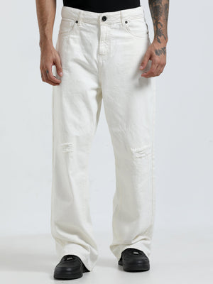  loose fit jean with patches and distress
Loose fit pants for men
patched pants or men
