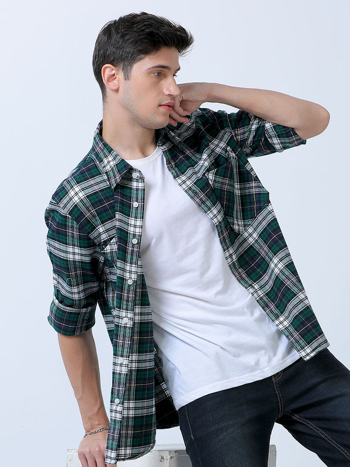 Casual Green Double Pocket Brushed Checks Shirt For Men's