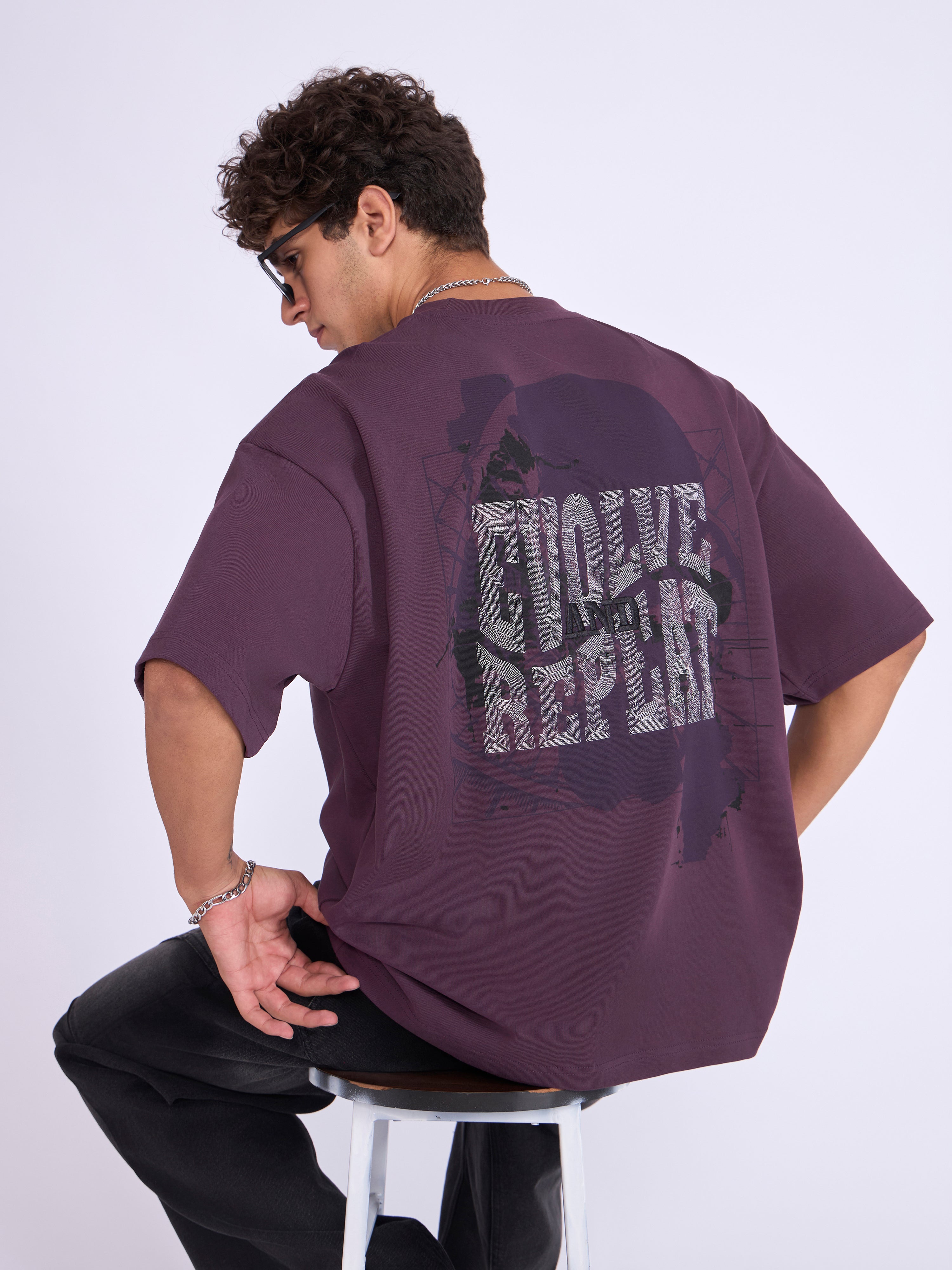 Men's Baggy Printed T-Shirt in Midnight Plum