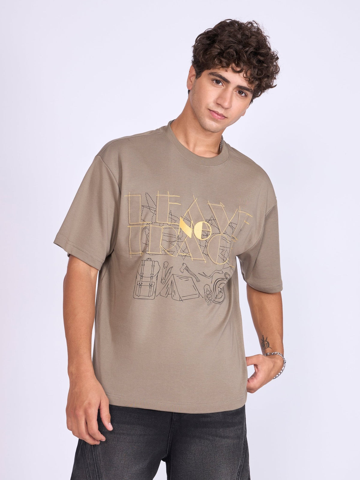 Trace - Leave No Trace Printed Loose Fit T-Shirt - Light Olive - Espanshe