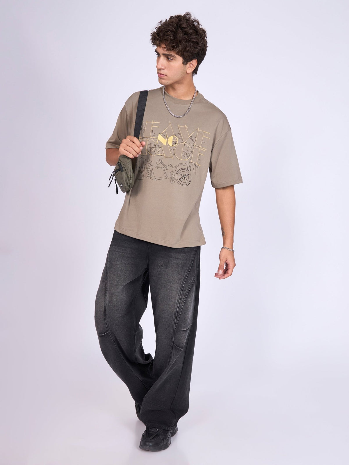 Trace - Leave No Trace Printed Loose Fit T-Shirt - Light Olive - Espanshe