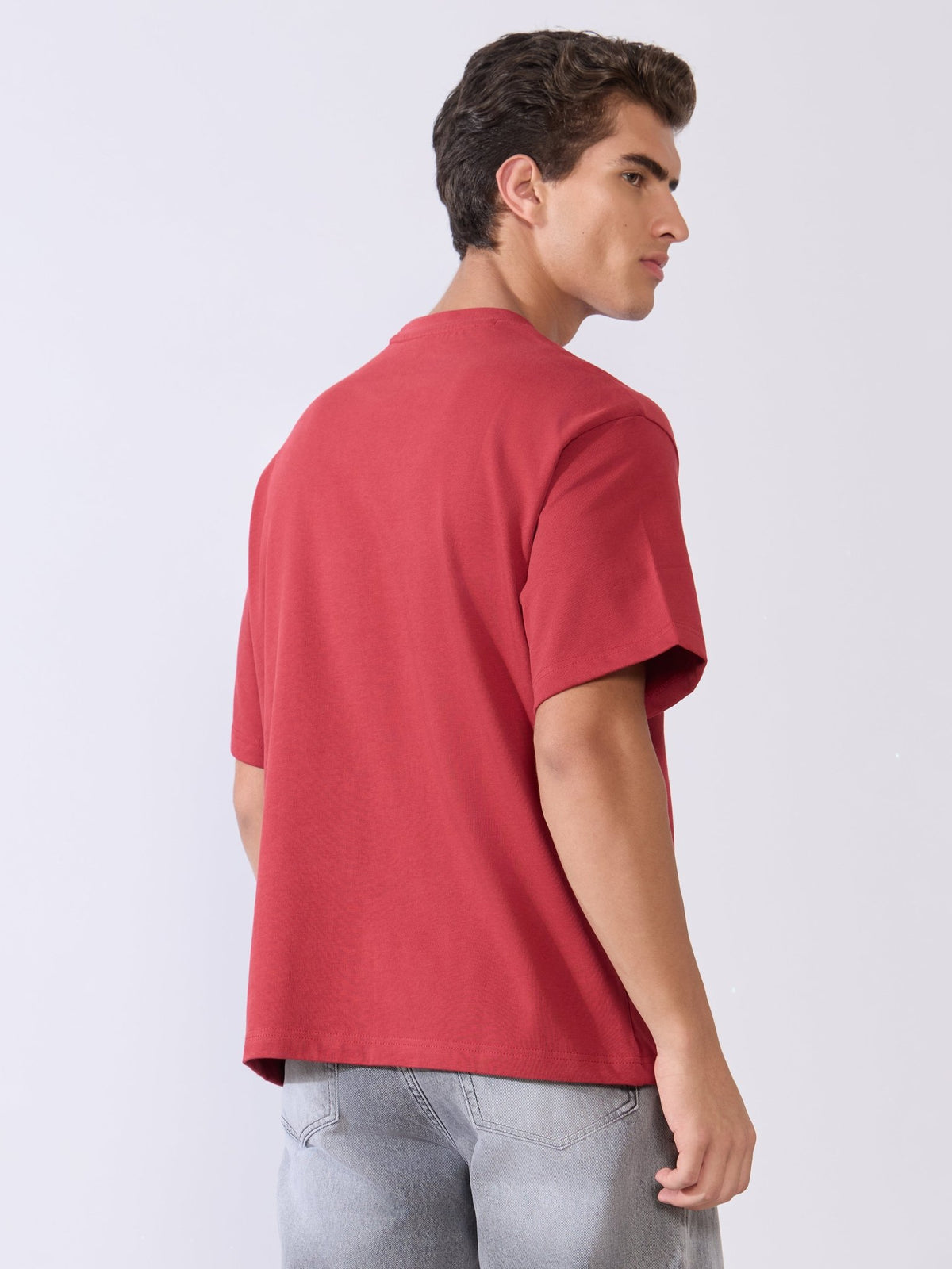 Vynora - Loose Fit Round Neck T-Shirt - Red - Espanshe