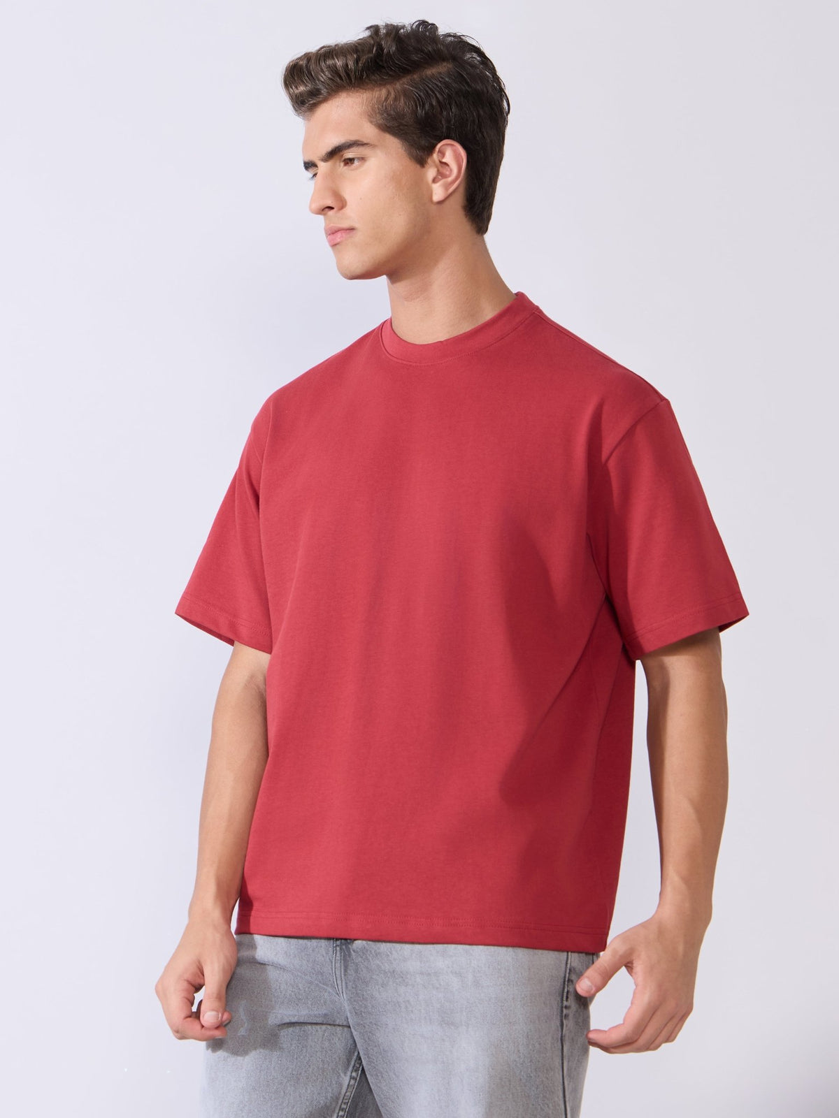 Vynora - Loose Fit Round Neck T-Shirt - Red - Espanshe