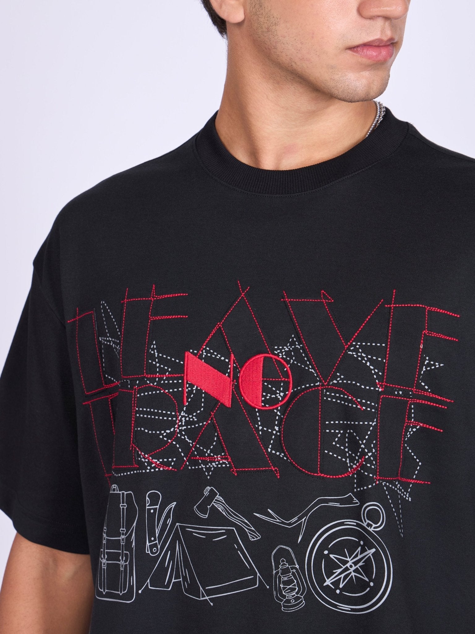Trace - Leave No Trace Printed Loose Fit T-Shirt - Black - Espanshe