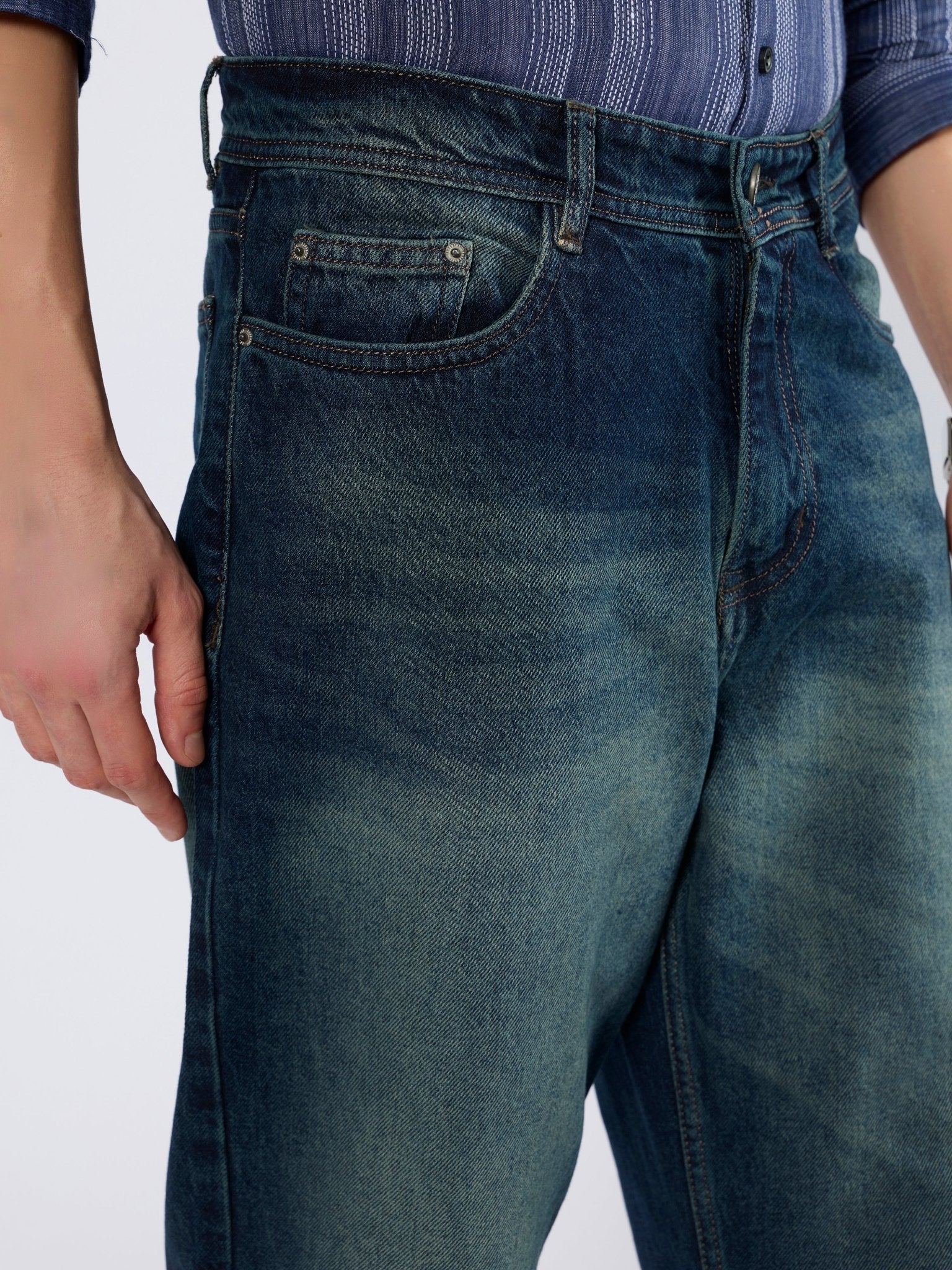 Raast - Relaxed Fit Jeans - Dark Blue Shade - Espanshe