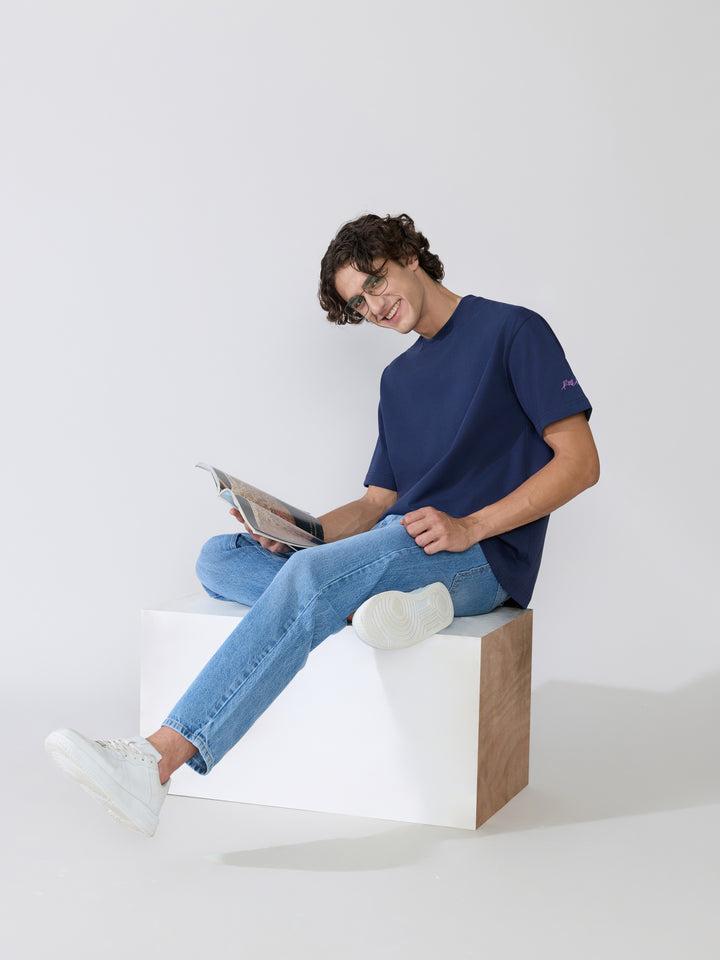 Men's printed t-shirt in navy blue