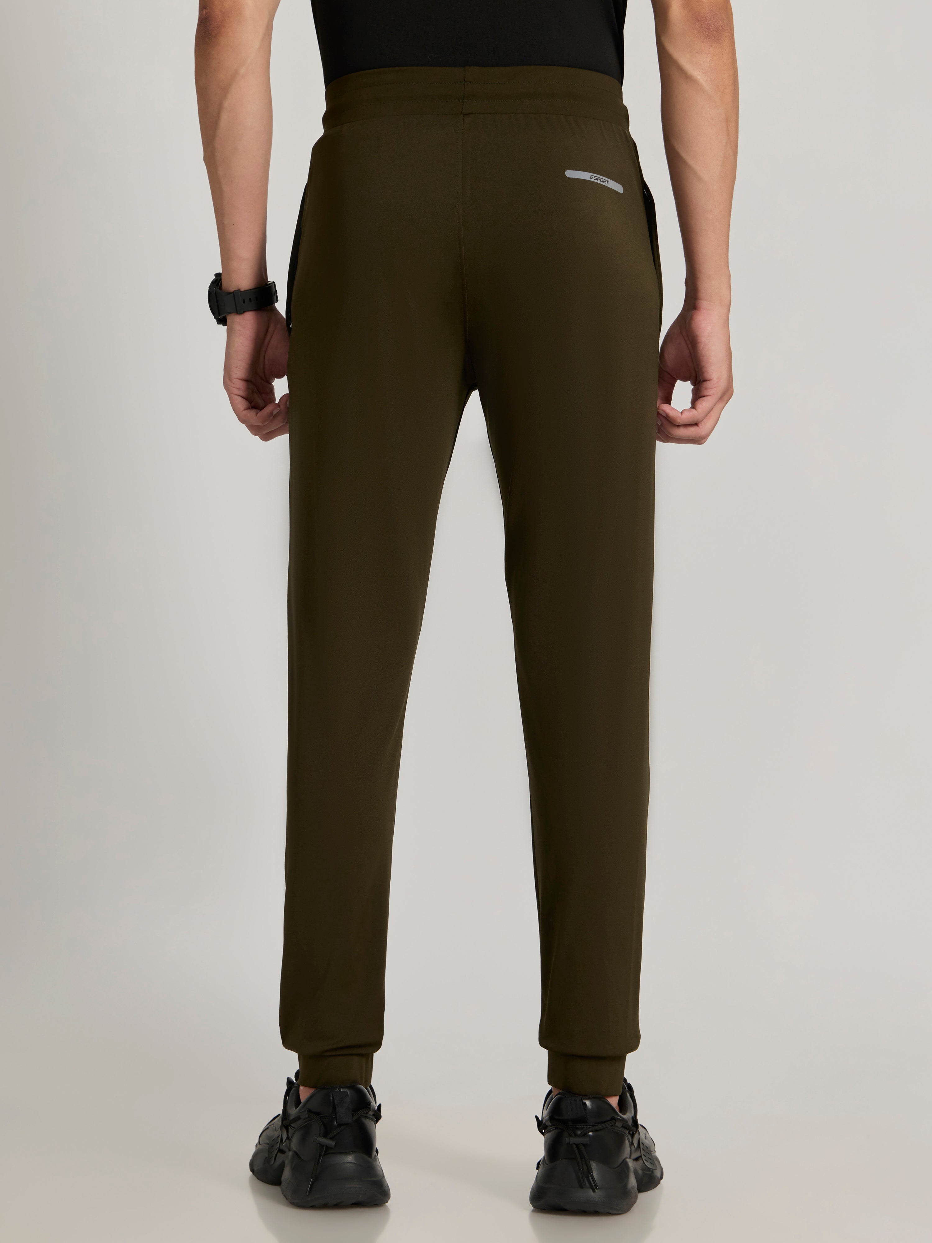 Men's track Pant in mehandi