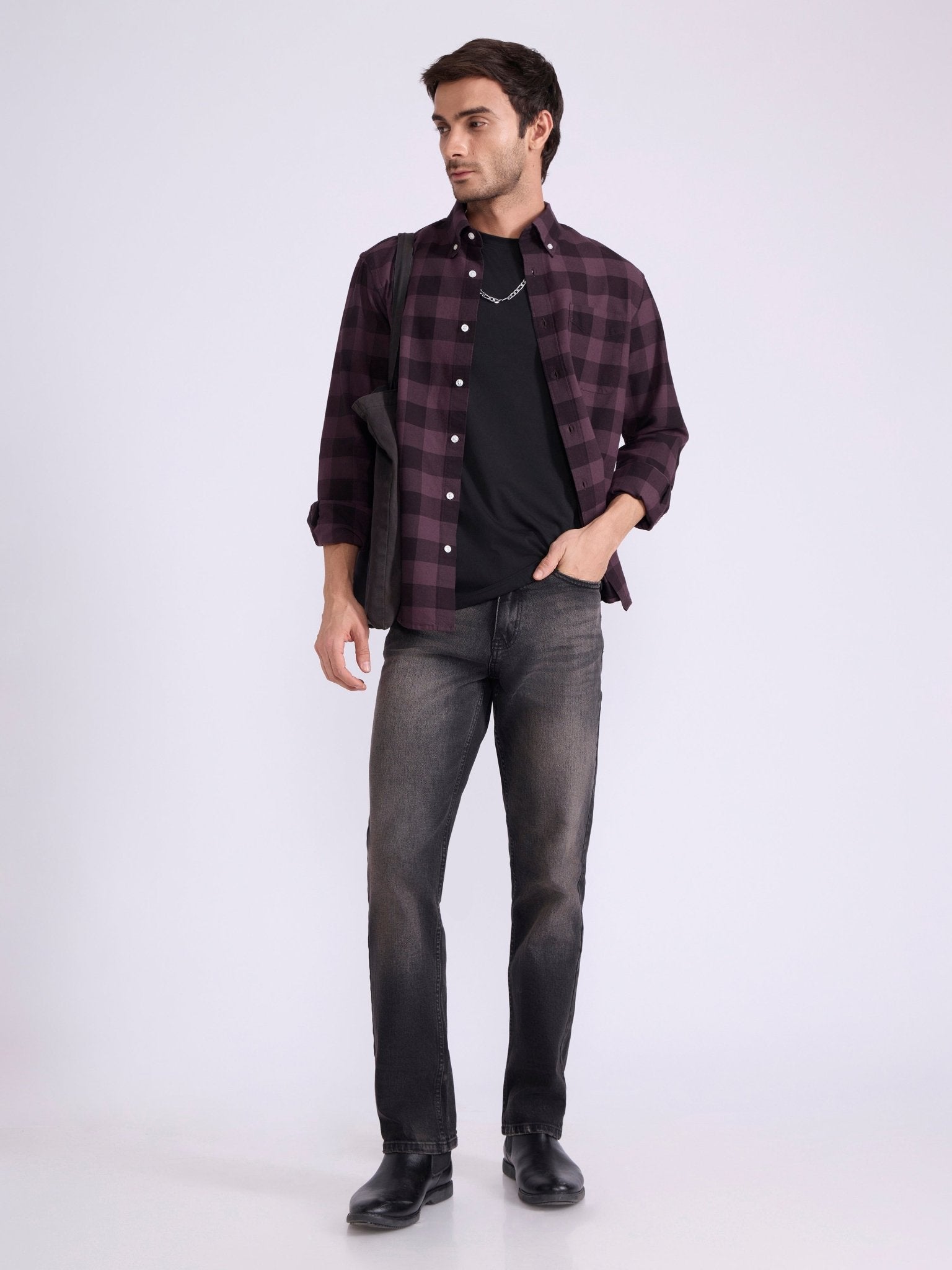 Yulia - Straight Fit Jeans - Black Shade - Espanshe
