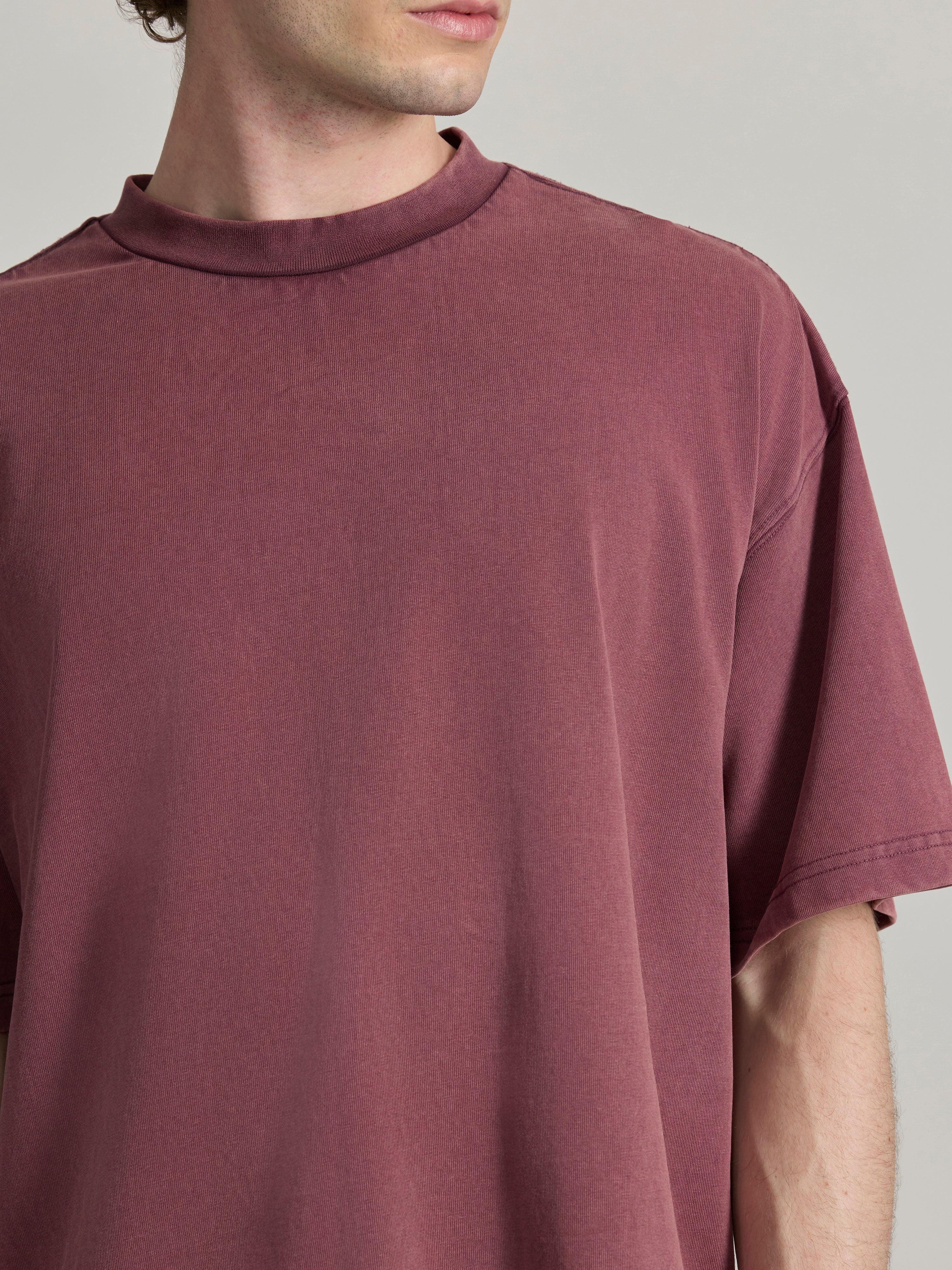 Men's  Baggy T-Shirt in midnight plum