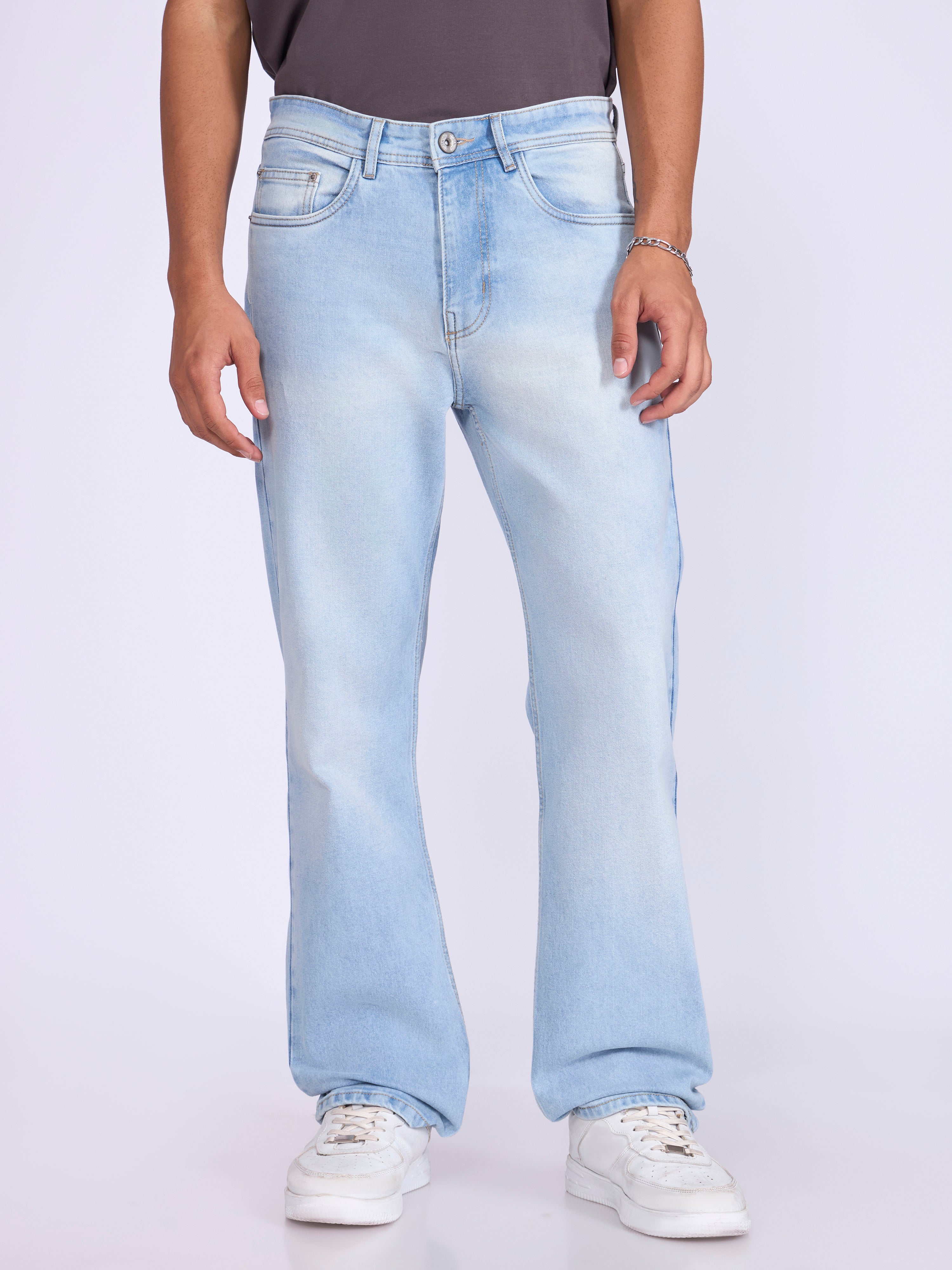Men's Straight Fit Jeans in Light Blue