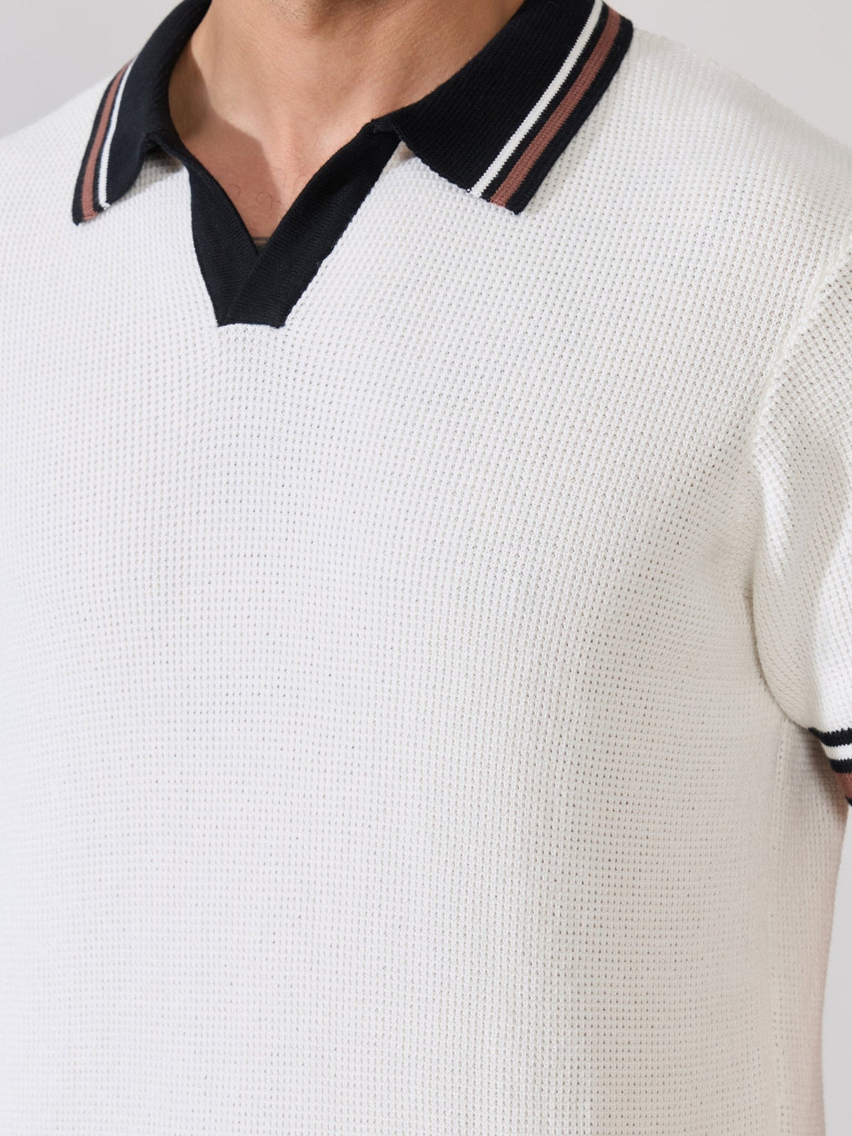 Kikeos-4 - Regular Fit Contrast Collar Knit Polo T-Shirt - White - Espanshe