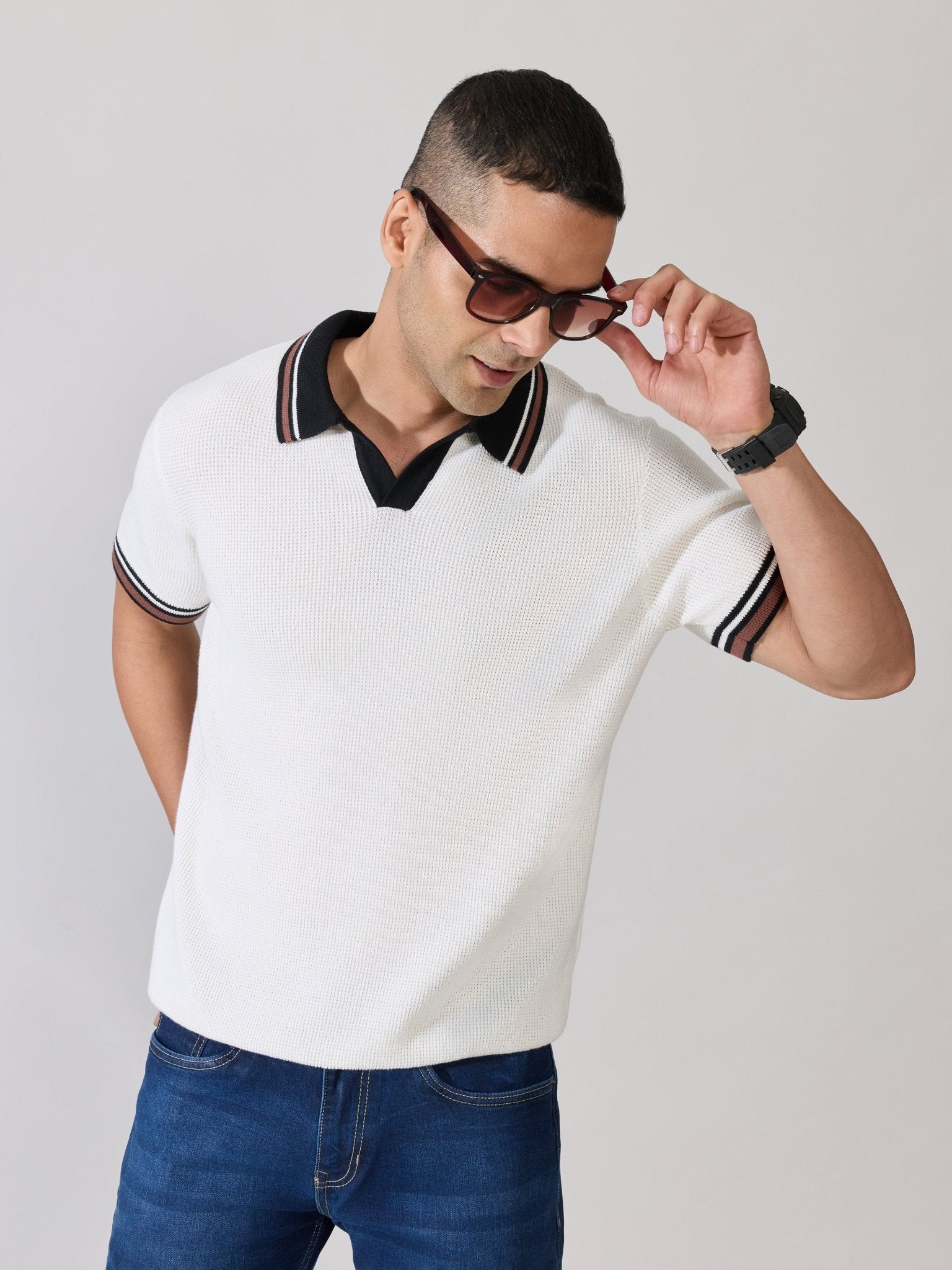 Kikeos-4 - Regular Fit Contrast Collar Knit Polo T-Shirt - White - Espanshe