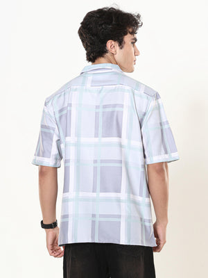 oversized checkered shirt made from lyrac fabric.
lyrac fabric shirts
oversized shirts for men