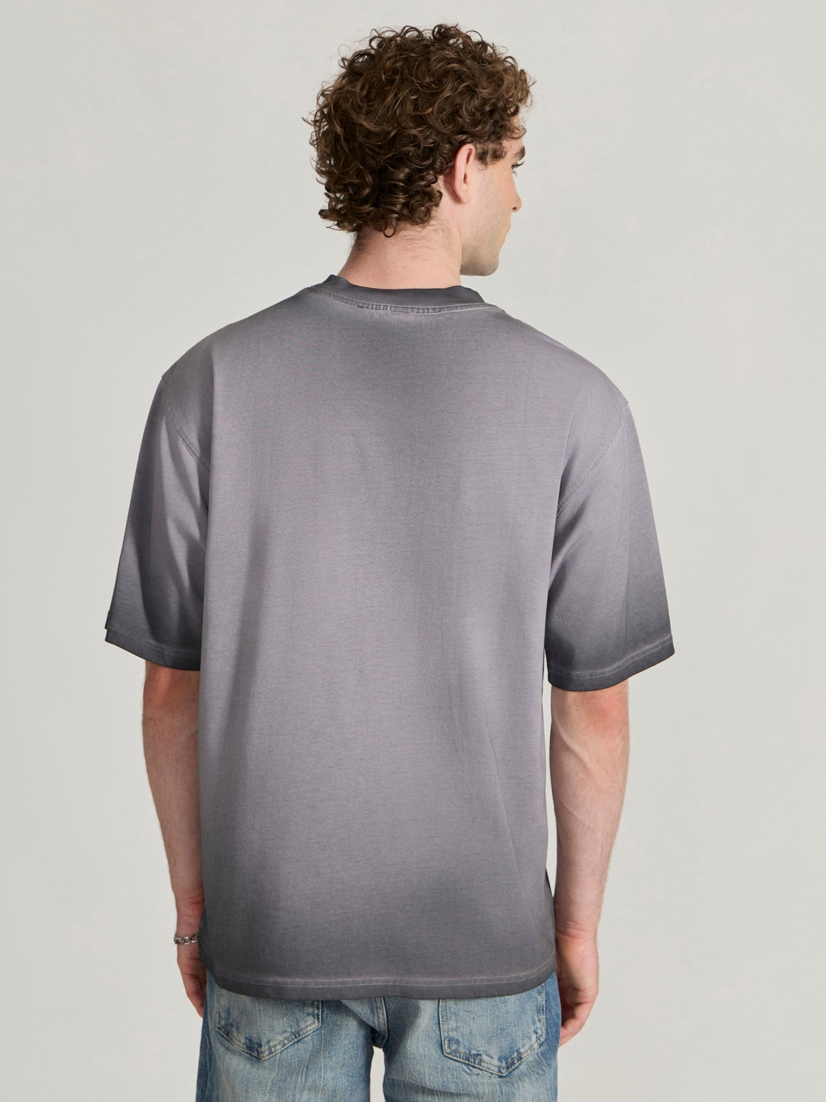 Lona - Graffiti-Inspired Print Baggy T-Shirt - Grey - Espanshe