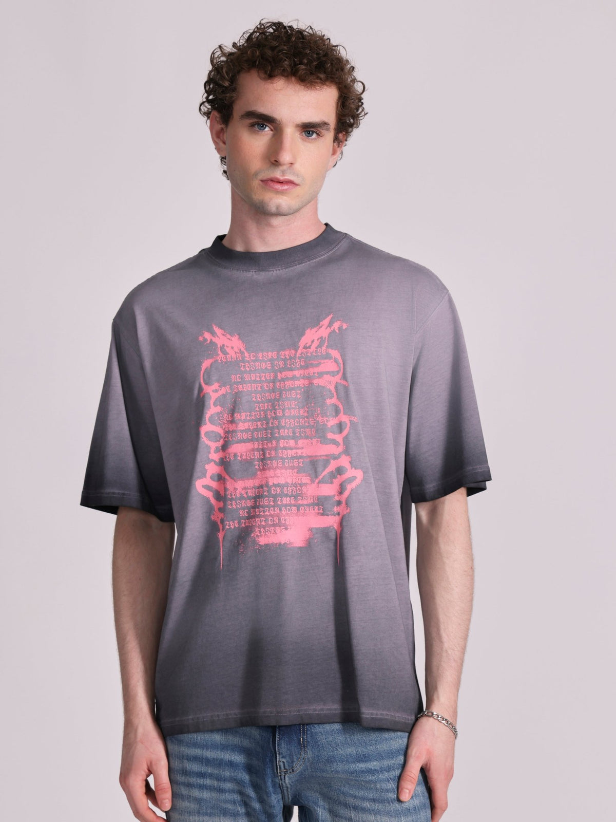 Lona - Graffiti-Inspired Print Baggy T-Shirt - Grey - Espanshe