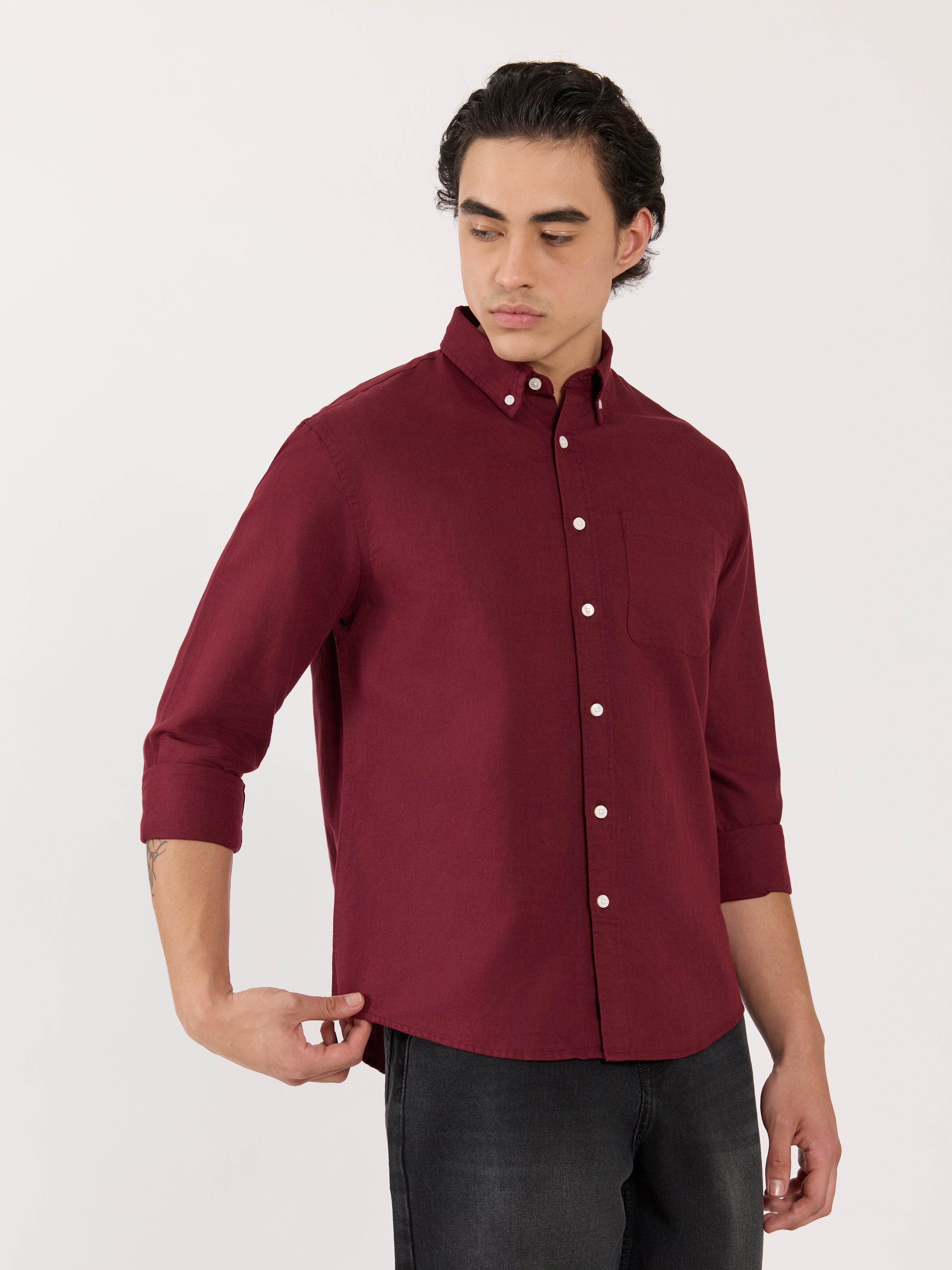 Men's Relaxed Linen Shirt - wine red