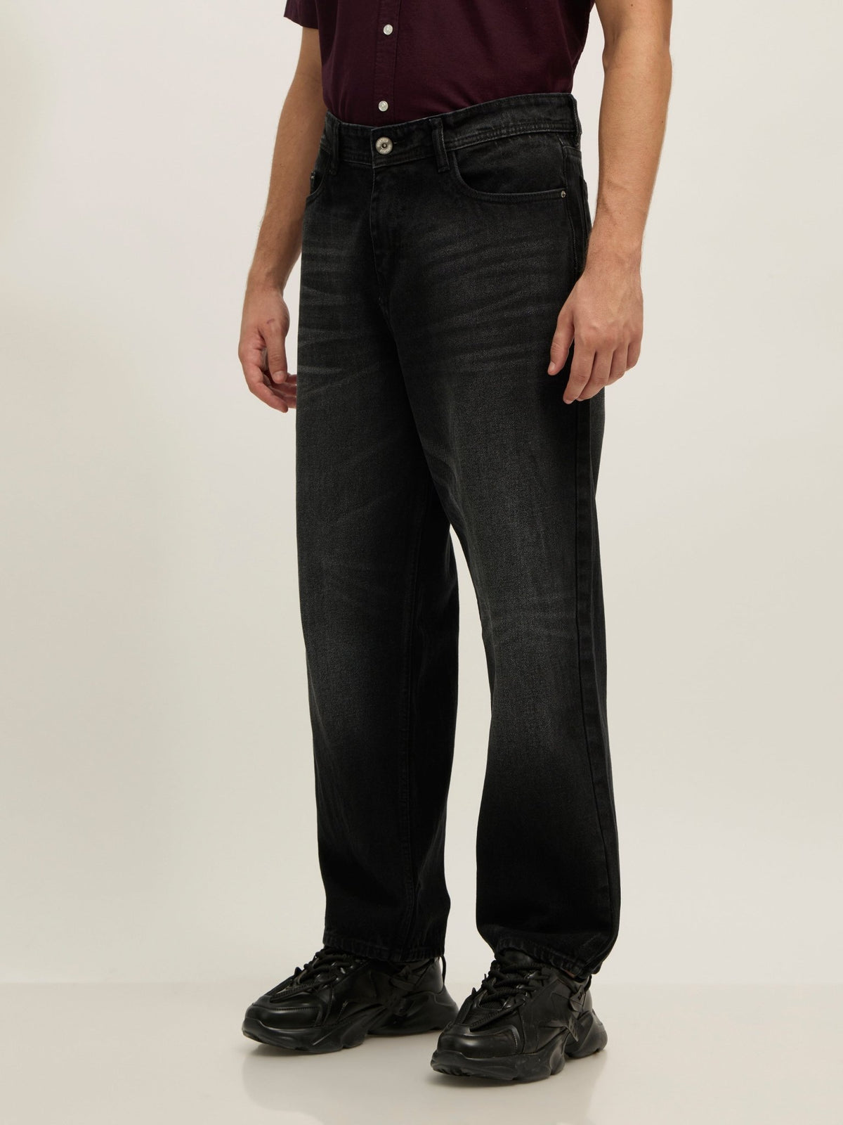 Marcus - Relaxed Fit Jeans - Black Shade - Espanshe