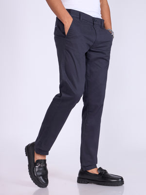 Men's Skinny Fit Cotton Pant in navy blue